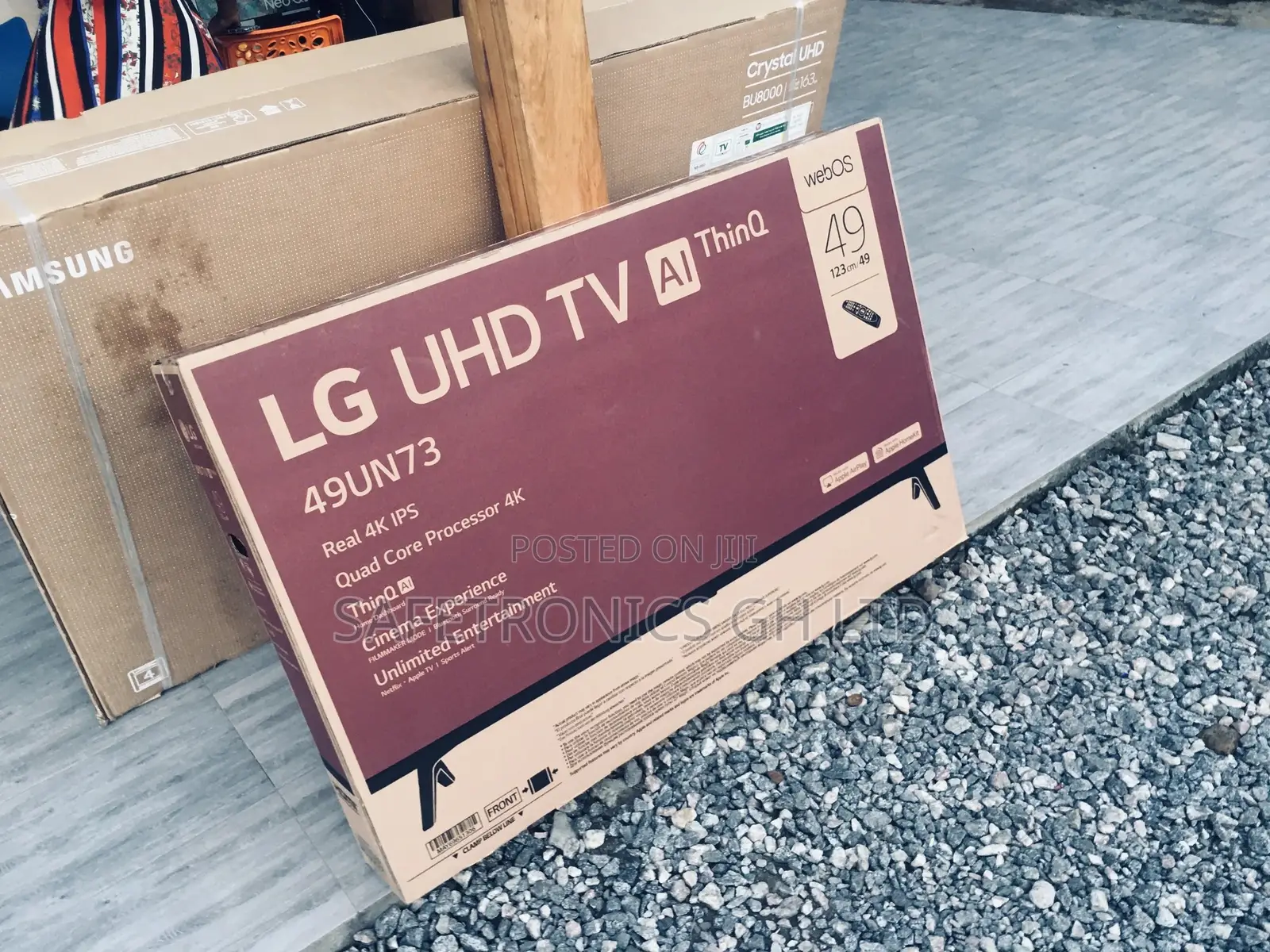Ultra UHD Lg UN73 49 Inches Glossy LED  Tv