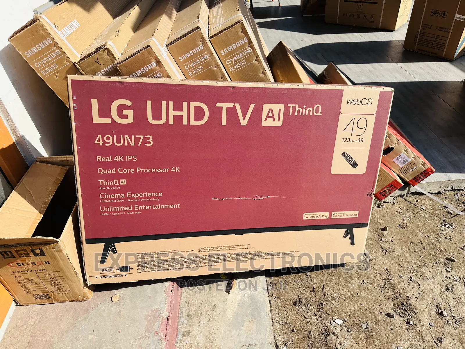 Transform Your Home With LG UHD Smart 49”Un7340