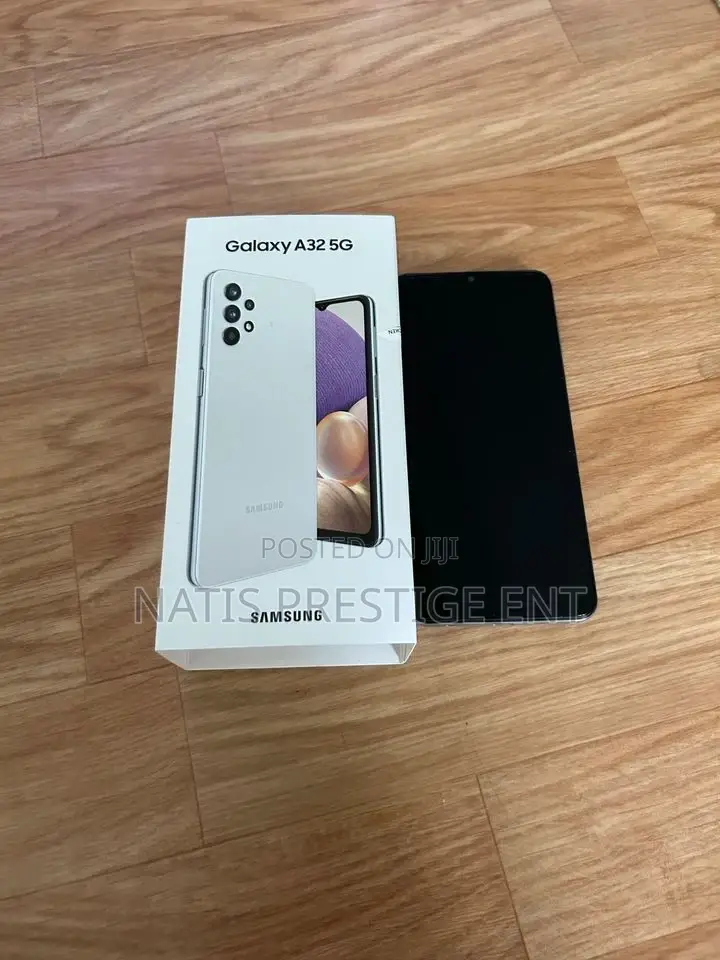 New Samsung Galaxy A32 64 GB White