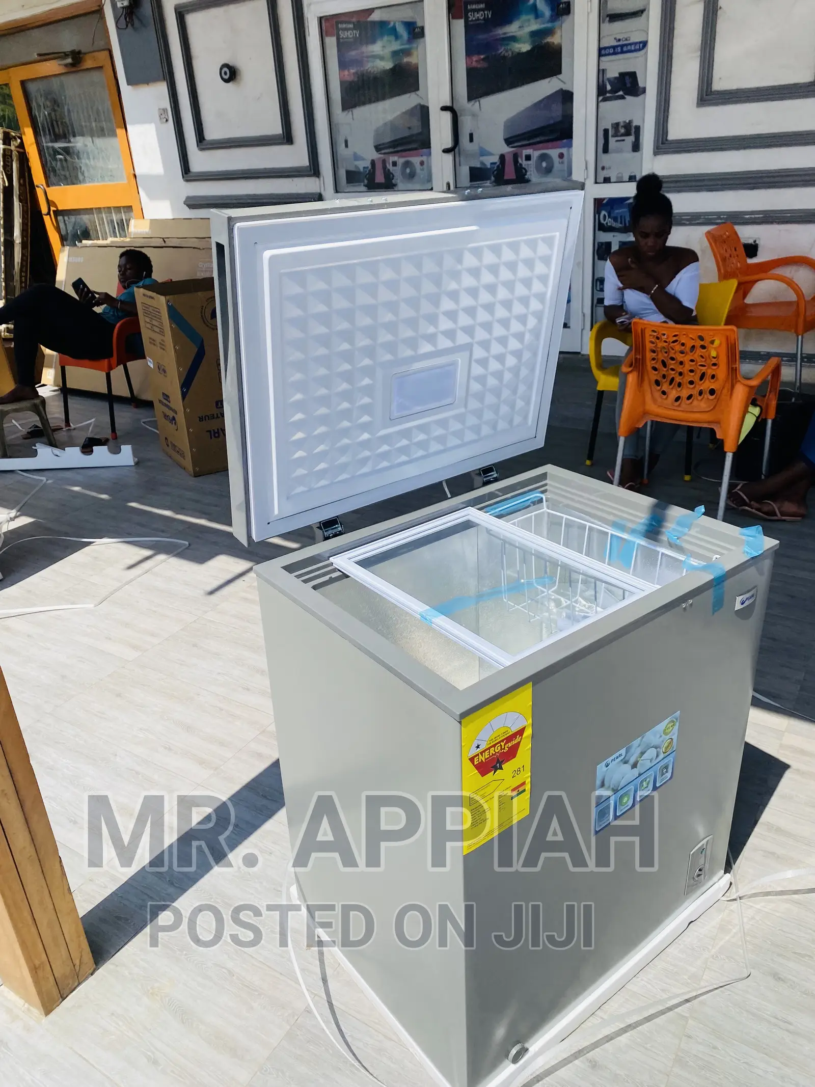 Low Noise Pearl Chest Freezer(Pcf-380) 