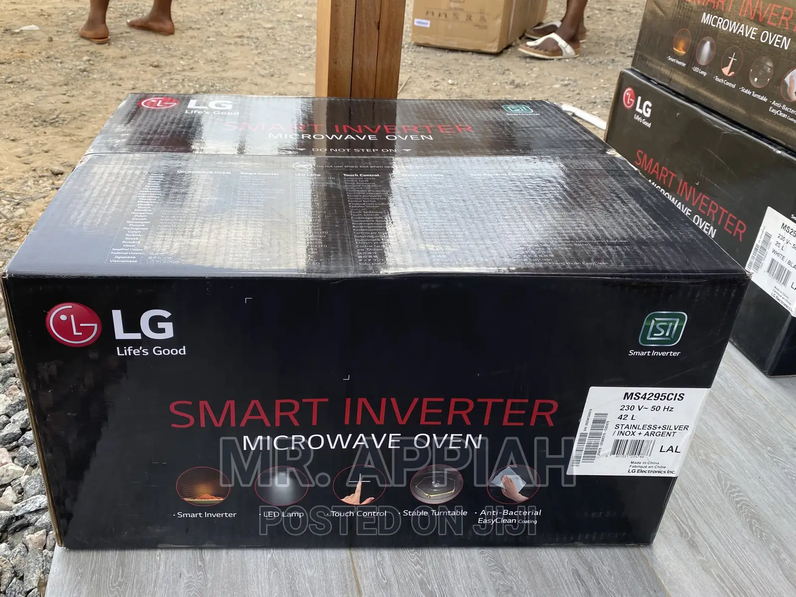 Brand  New LG Built-in Microwave Oven(MH6535GISW)25ltr 