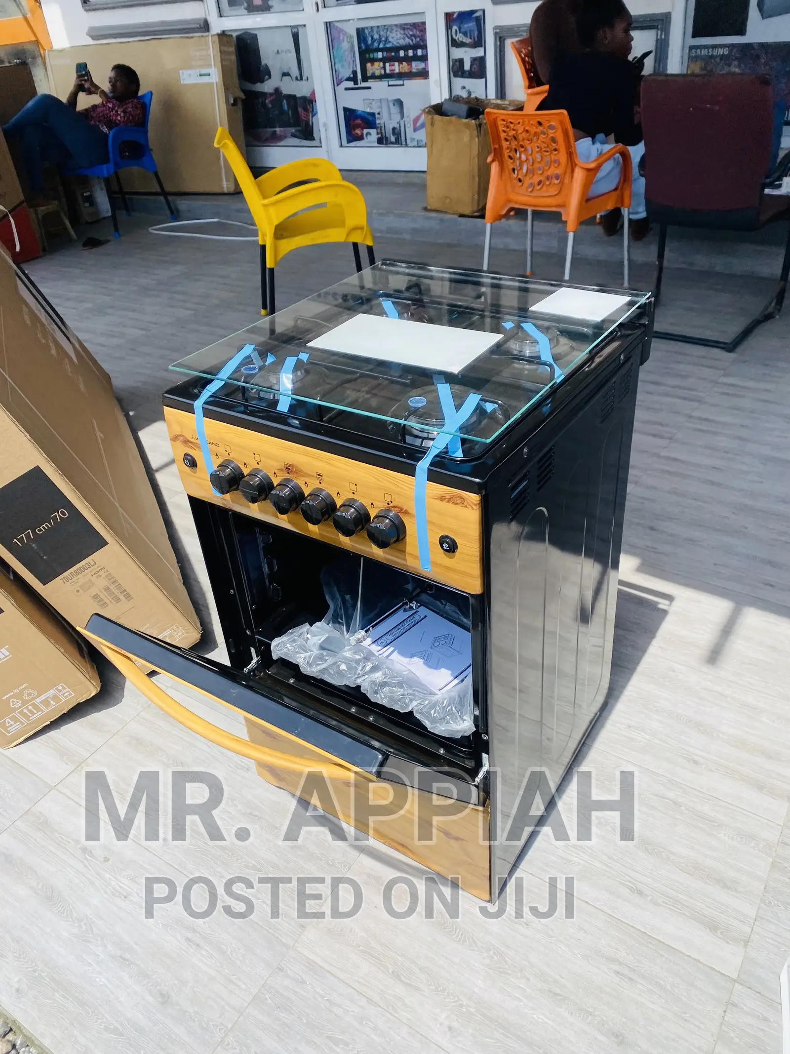 Heat Up Your Kitchen With 50x50 Light Wooden 4 Gas Burner.