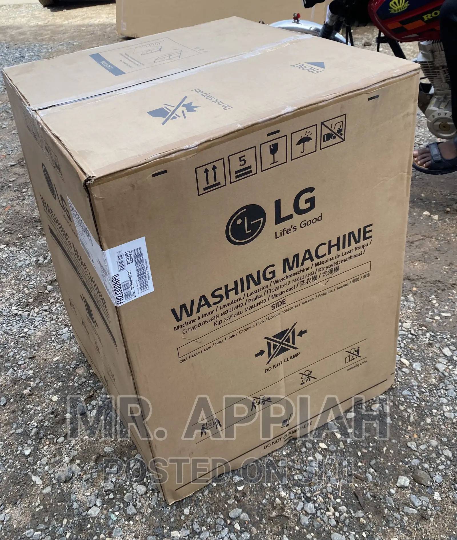 Classic LG Fh2j3qdnpo 7kg Front Load Washing Machine(White)