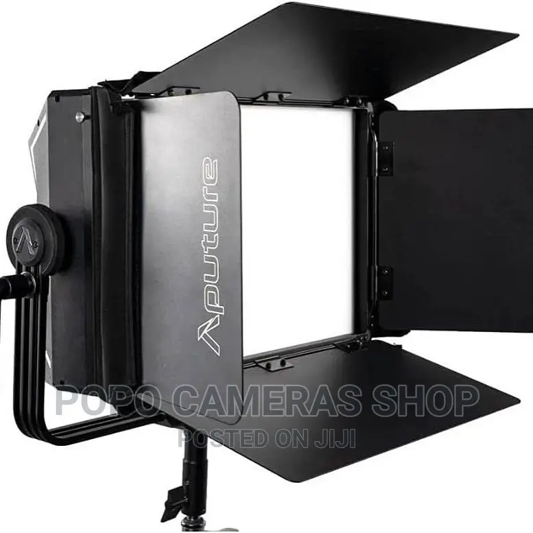 Aputure Anova P300c RGBW Led Light