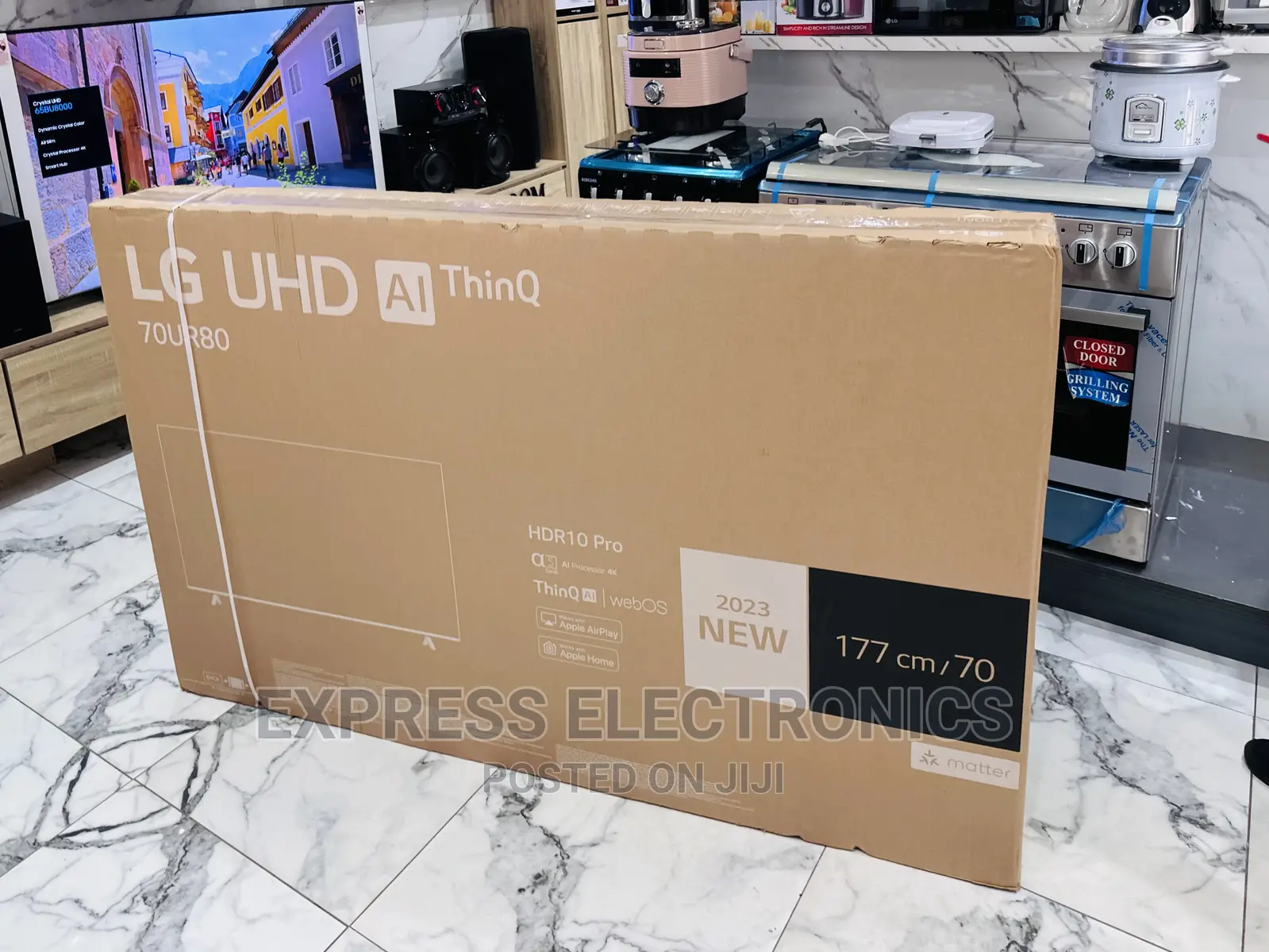 True Cinema Experience LG UHD Smart 70”UR80003