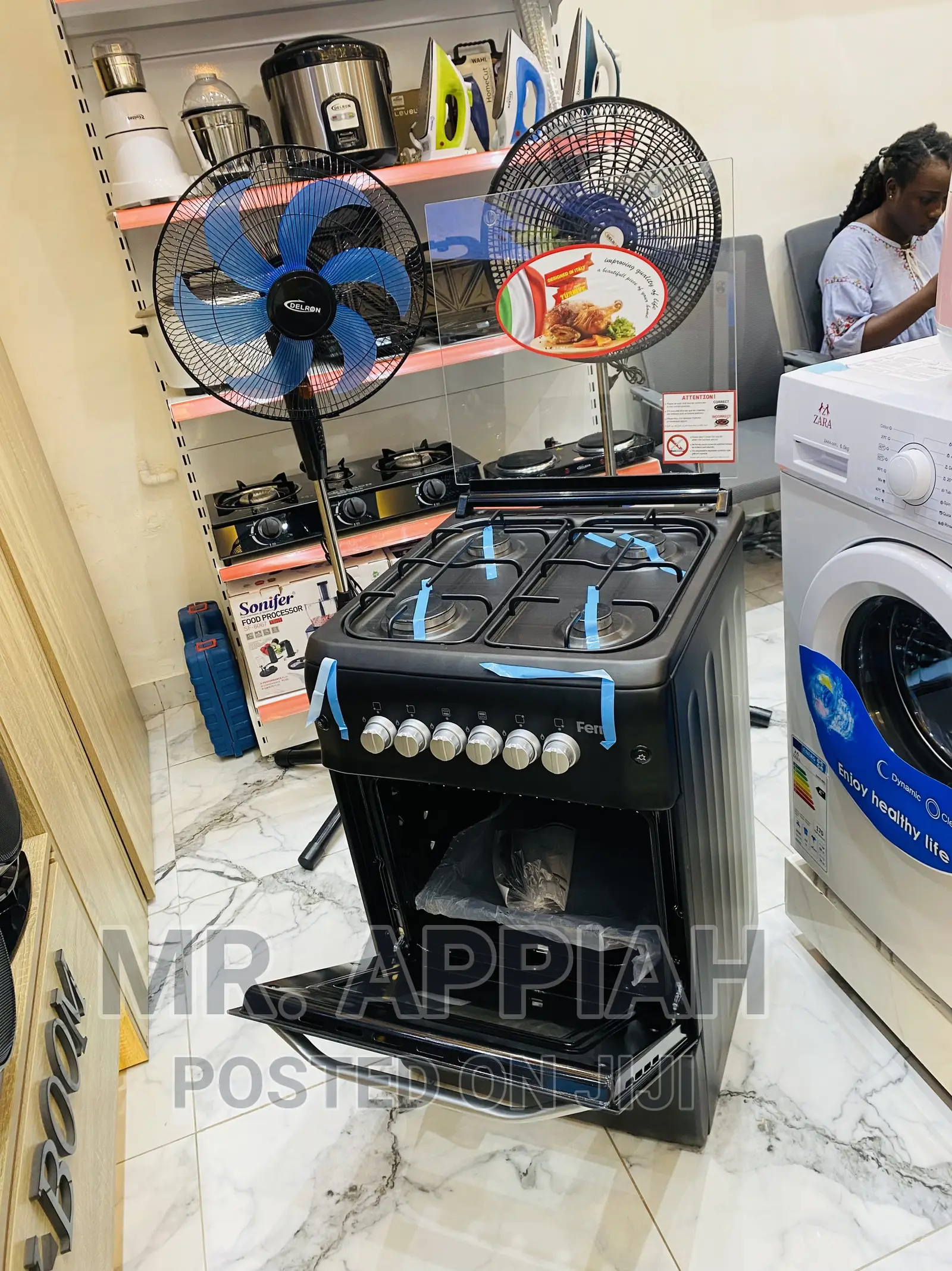 Basic Black Ferre 50x55 4 Gas Burner With Oven and Grill.