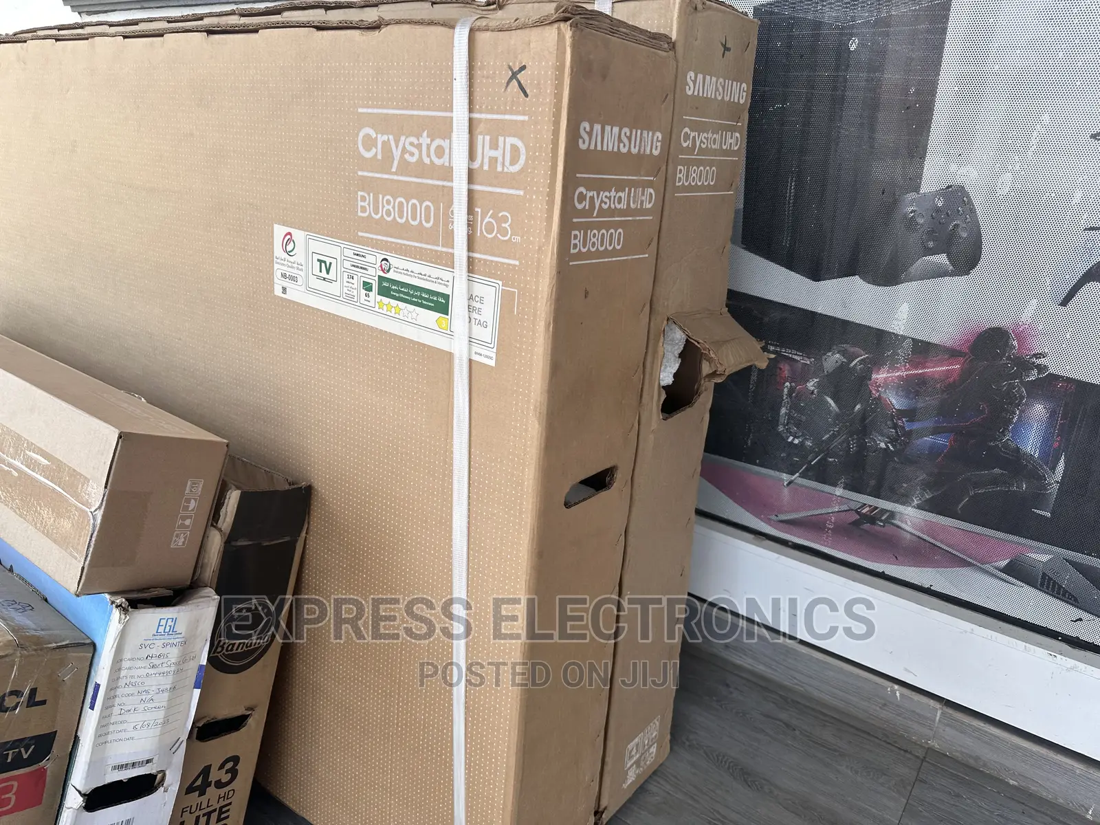 A New Slim Black Samsung UHD Smart 65”Bu8000