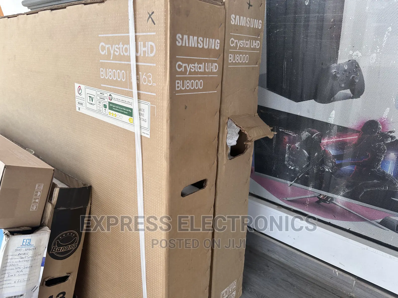 A New Slim Black Samsung UHD Smart 65”Bu8000