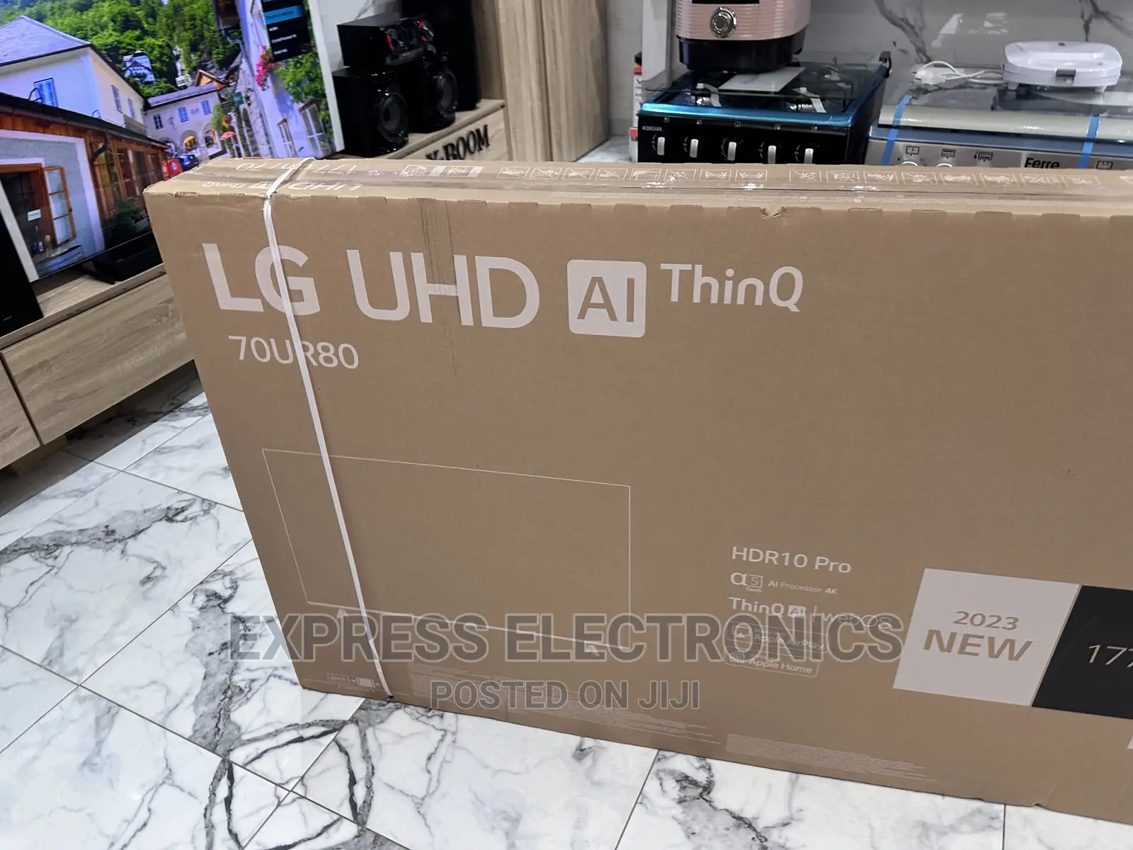 High Performance UHD Smart Glossy 70”UR80003 LG