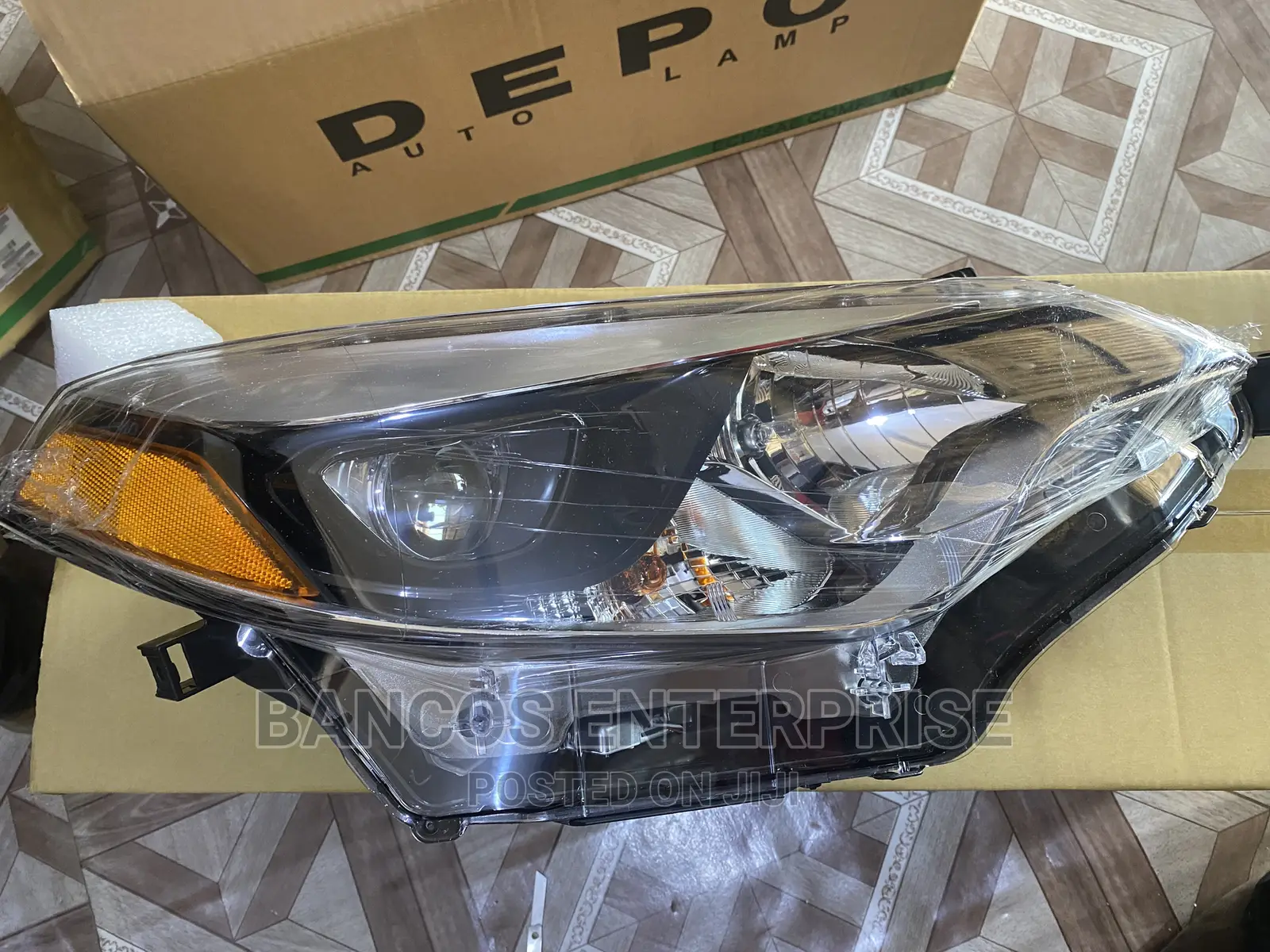 Toyota Corolla 2014/2015/2016 Headlamp