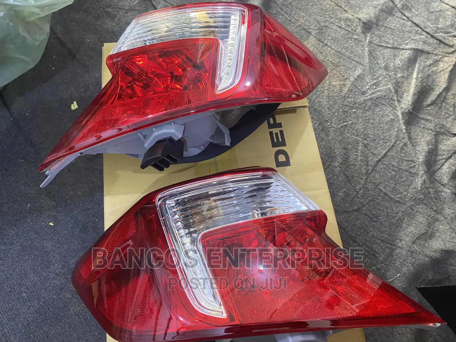 Toyota Camry 2012/2013/2014 Tail Lights