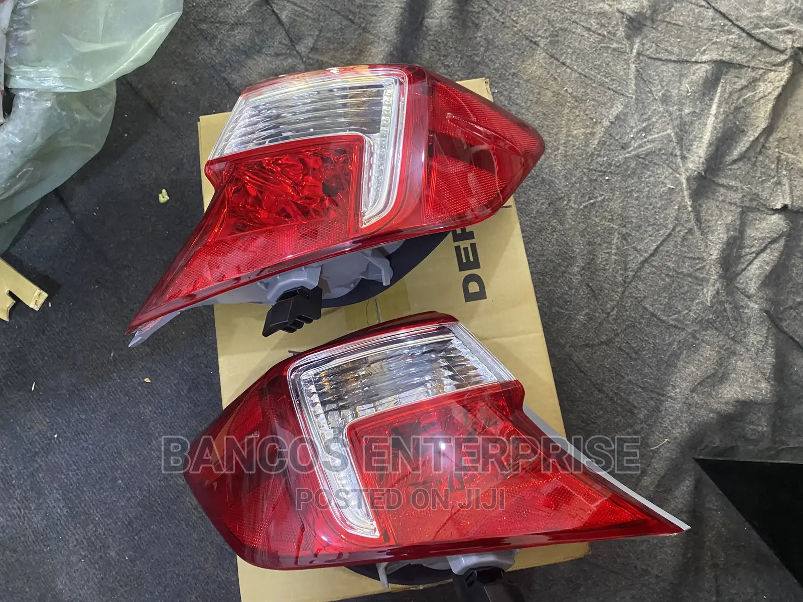 Toyota Camry 2012/2013/2014 Tail Lights
