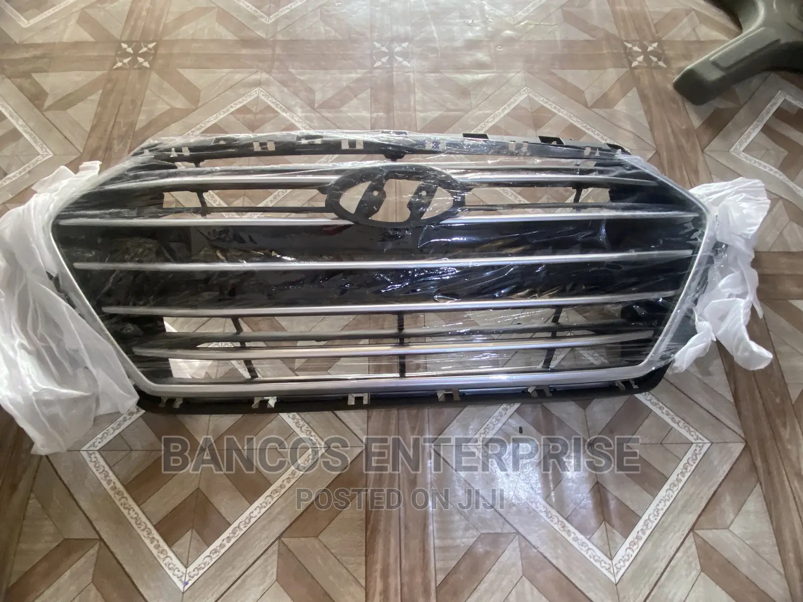 Hyundai Elantra 2016/2017 Grille