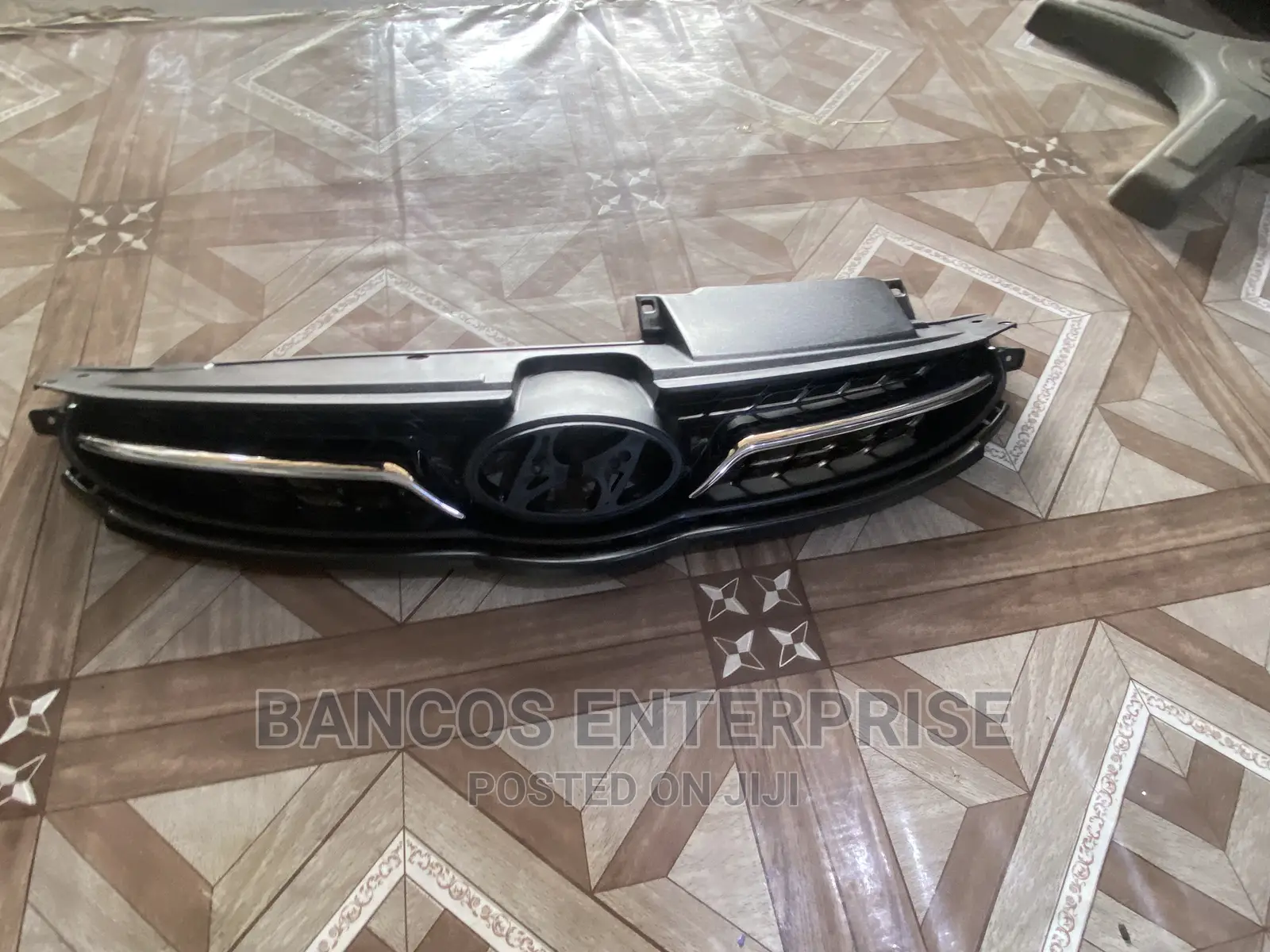 Hyundai Elantra 2011-2013 Front Top Bumper Grille