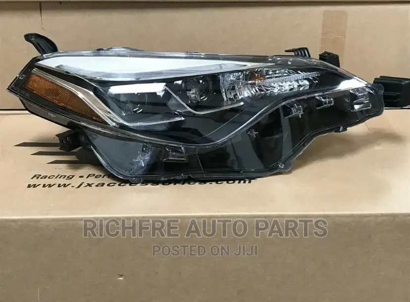 Toyota Corolla 2017 Headlight Sports Pair