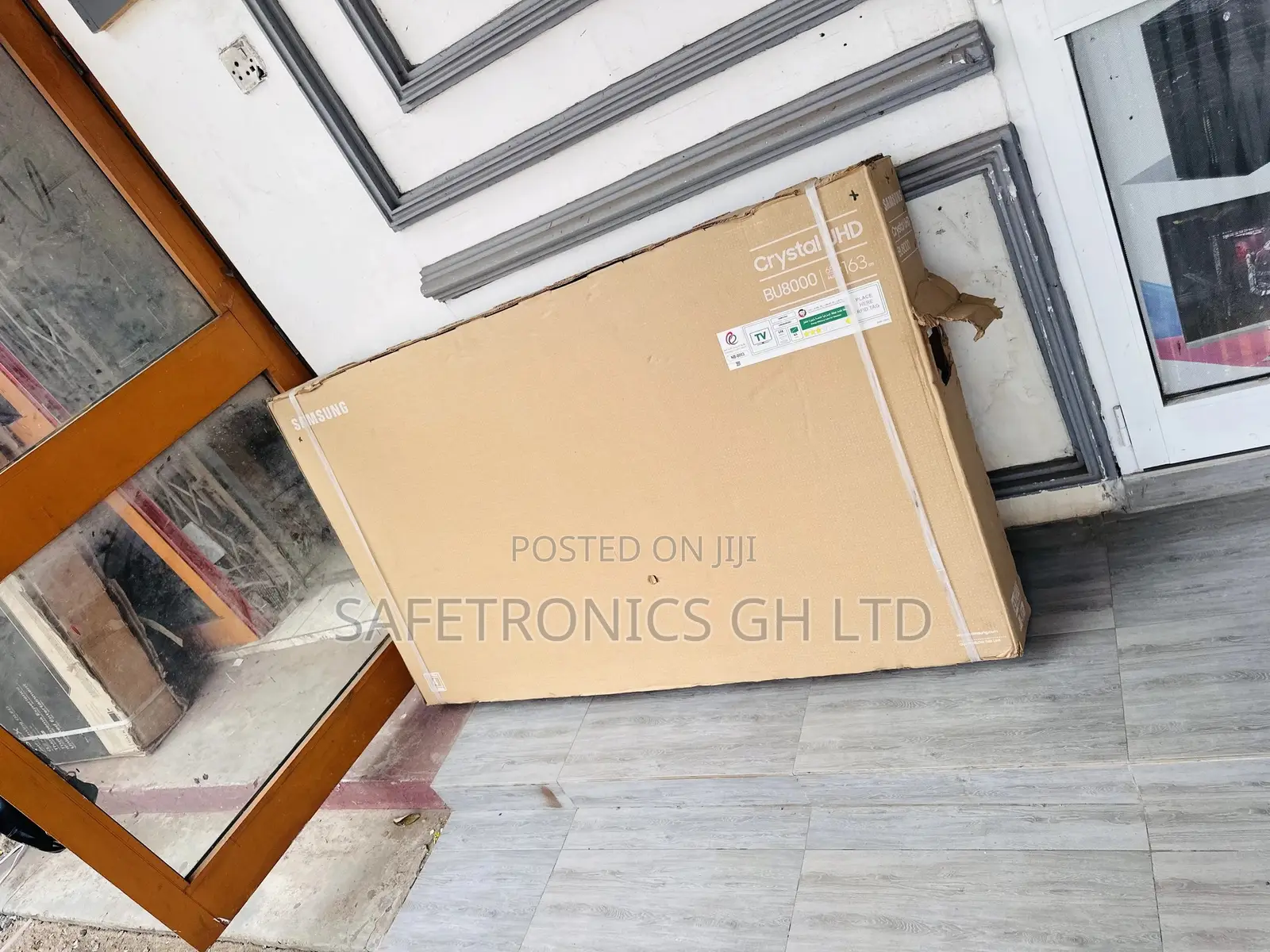UHD Crystal 65 Inches Glossy LED Samsung BU80 Smart UHD