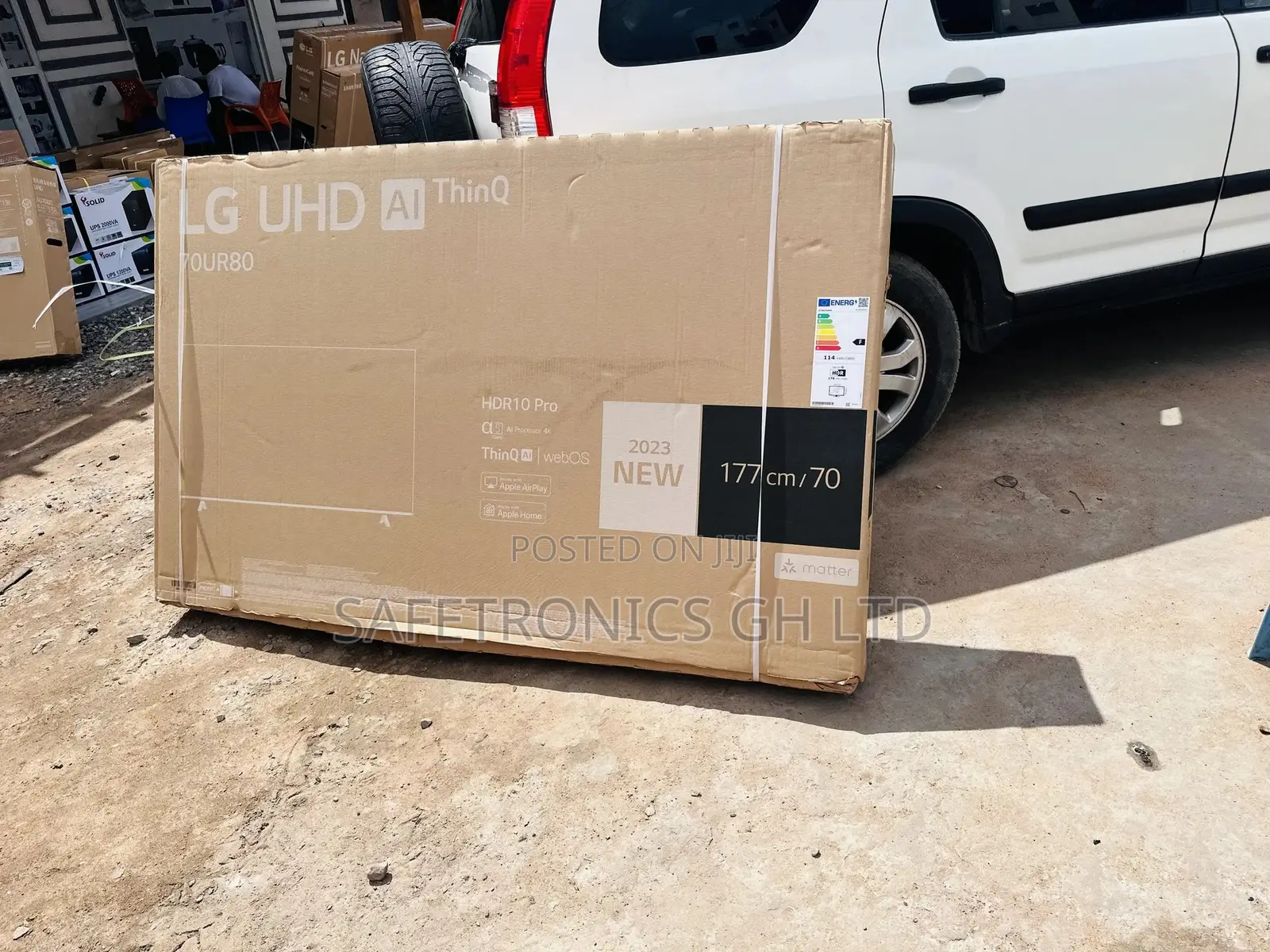 Lg Crystal UHD Ur80 70 Inches Glossy LED Smart Tv 