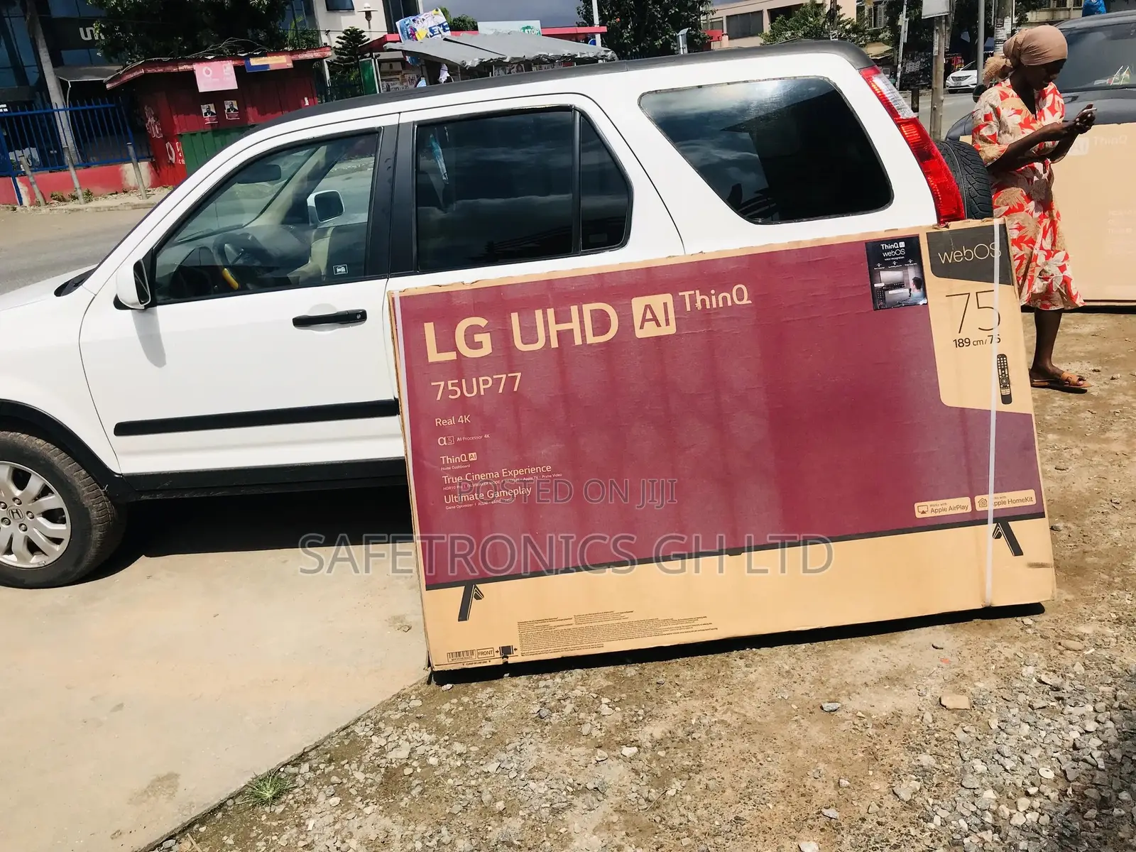 Glossy Lg UP77 75 Inches LED Smart Crystal UHD Black 