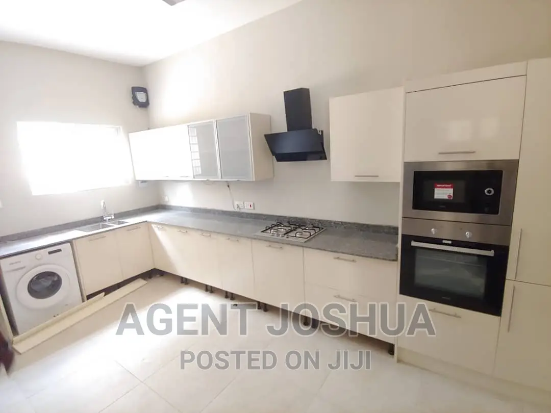 3bdrm House in Manet Court Estate for sale