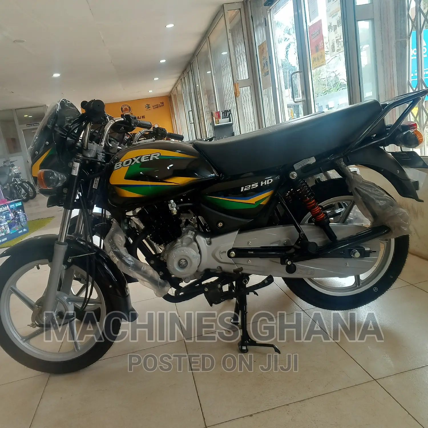 New Bajaj Boxer 125 2023 Black