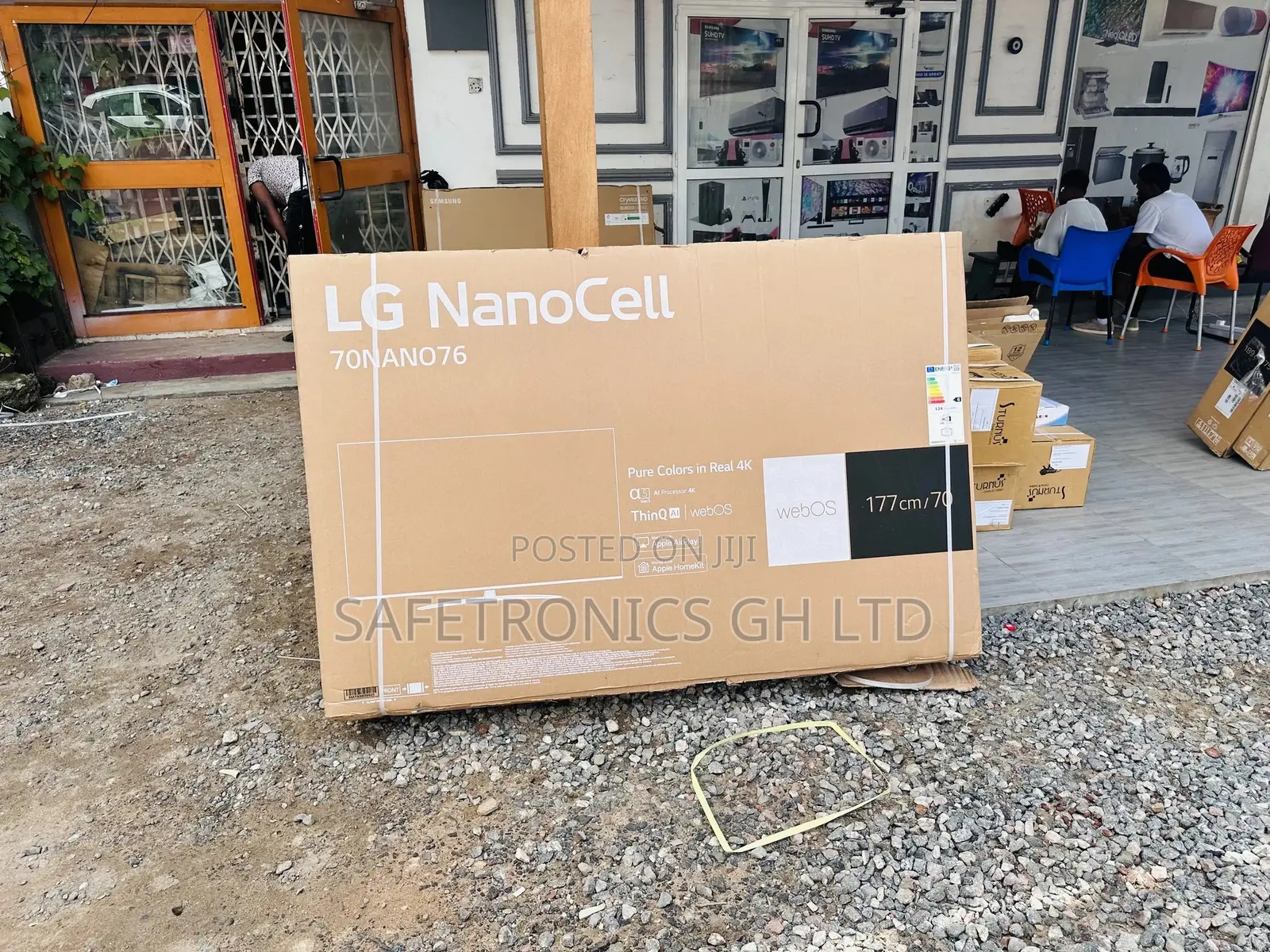 LED Great Ultra 70 Inches Lg Glossy UHD Smart Tv 