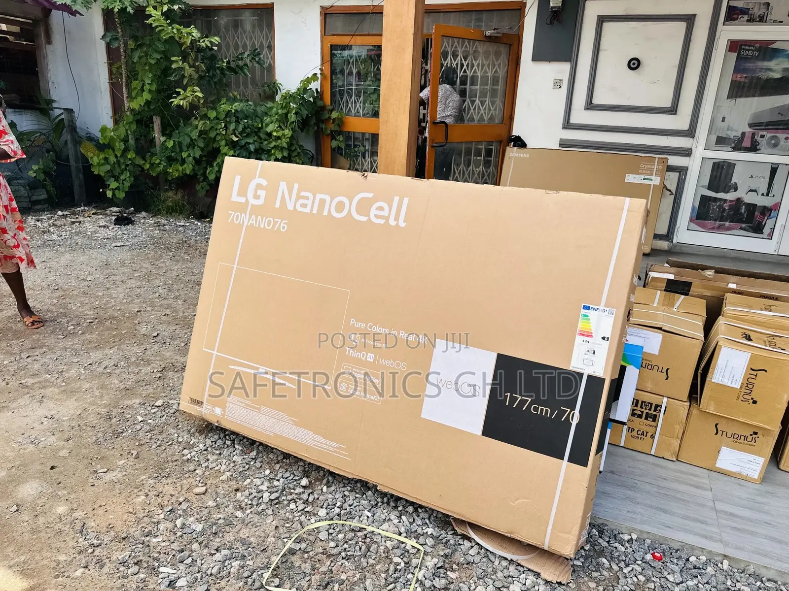 UHD Crystal Smart Lg Nano763 70 Inches Glossy LED Tv 