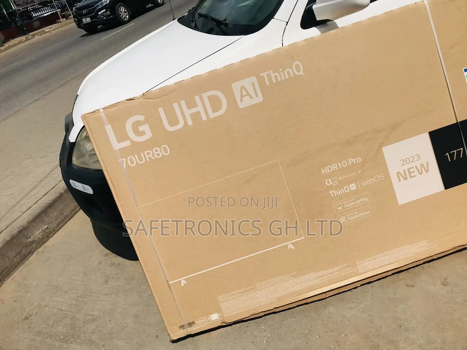Smart Ur80 Crystal Lg 70 Inches Glossy LED Tv 