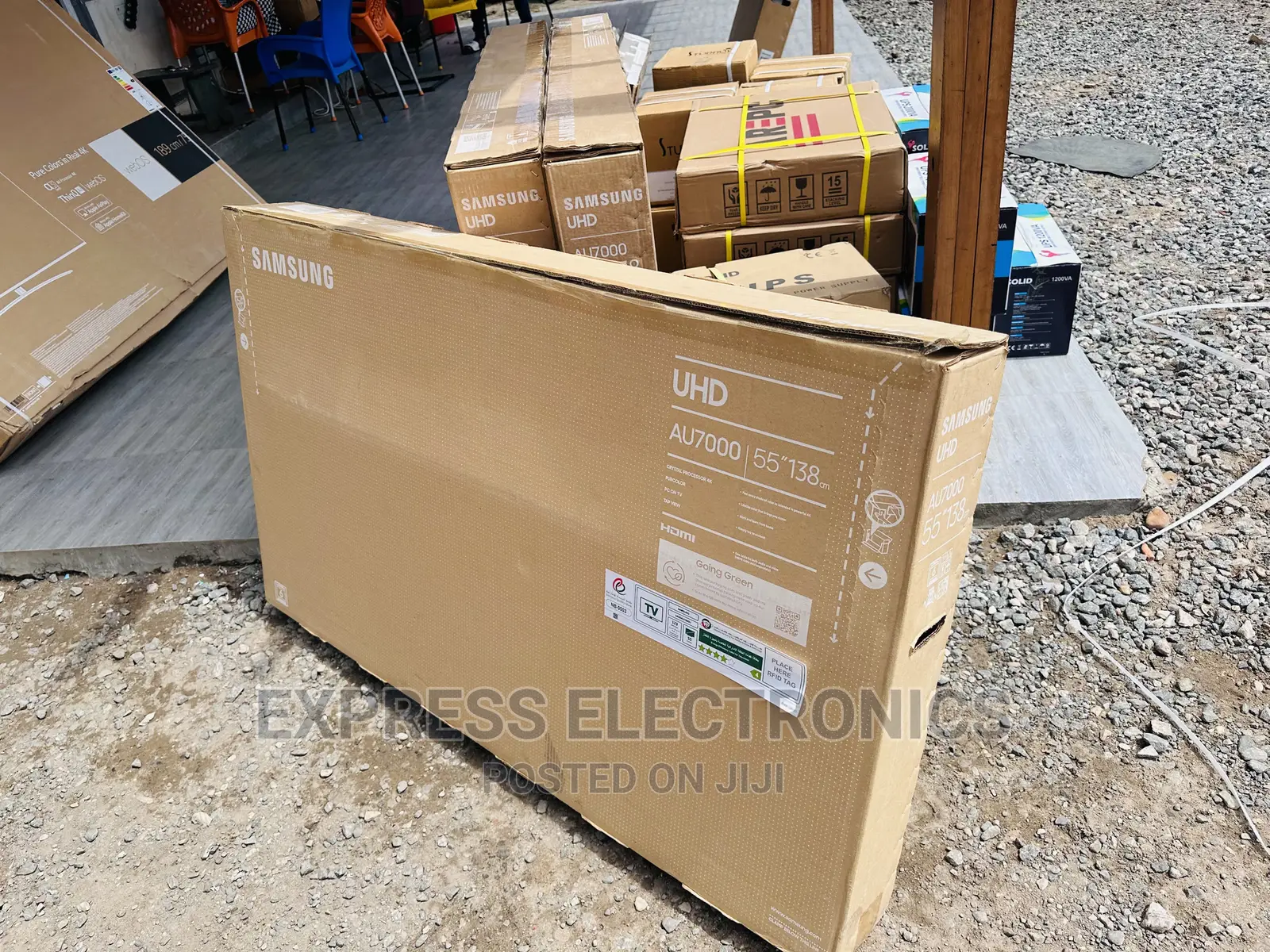 Stylish UHD Smart 2023 Samsung LED Display 55”Cu8000 Tv