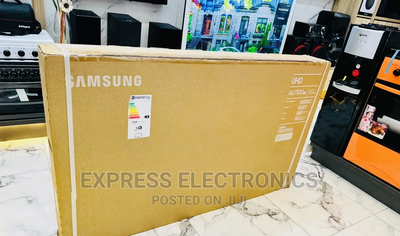Look  Very Nice Samsung UHD Smart 60”Au7172 Tv 