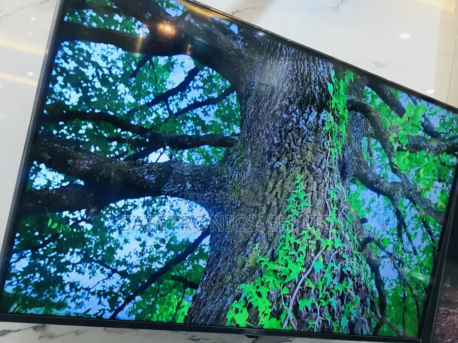 BU80 Samsung UHD 65 Inches Glossy LED Crystal Smart Tv