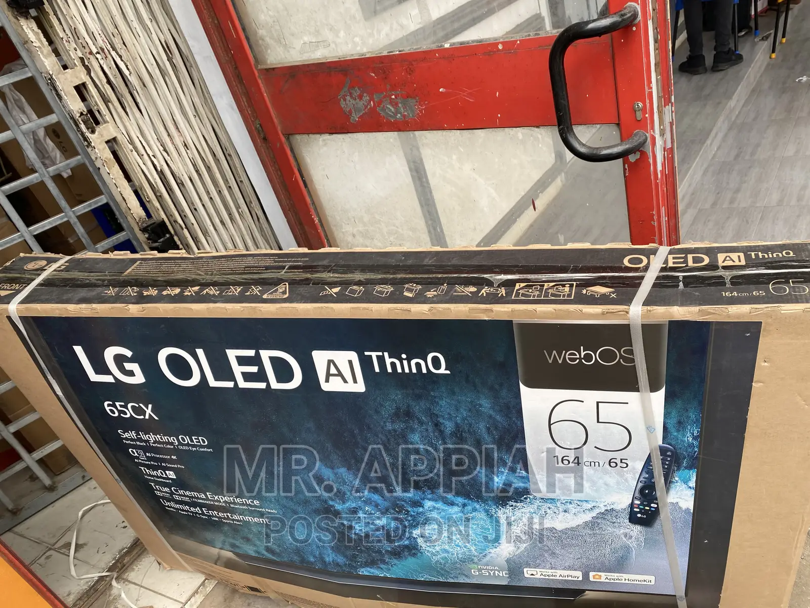 Classic Design LG 65 Inch OLED65C21LA Smart Tv(Black).