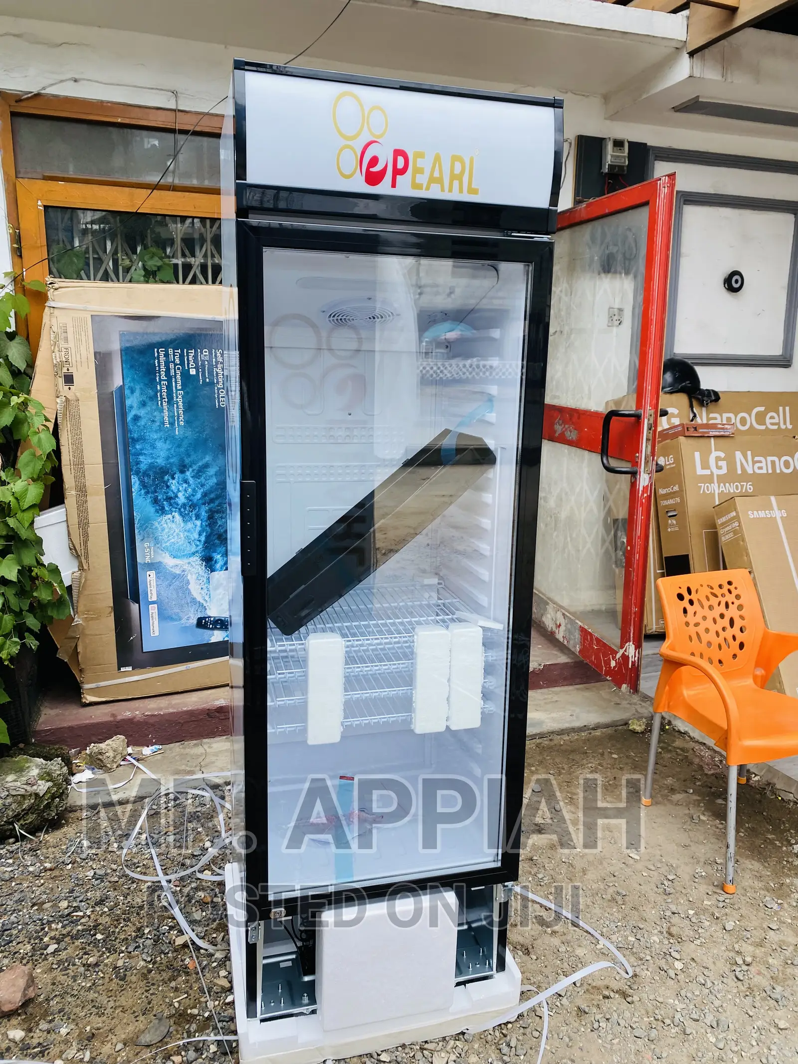 Fast,Reliable and AffordablePearl PVC 424-2b Display Fridge