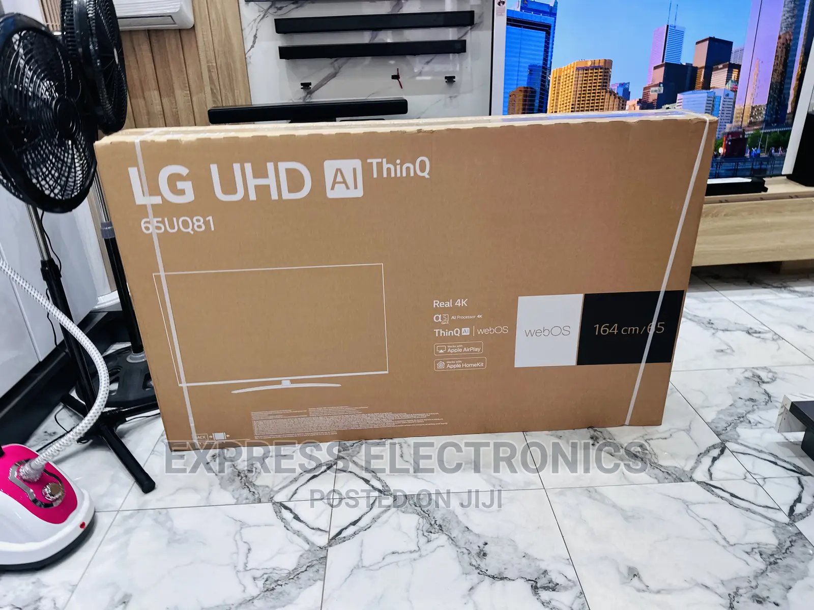Look Very Stylish UHD Smart Glossy Lg Tv 65”Uq18