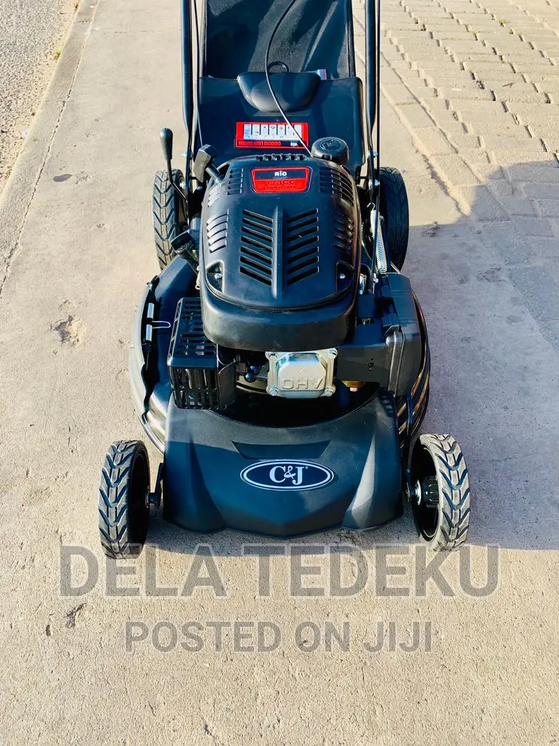 Lawn Mower, 173cc 6.5hp 21inches Blade/ at Caprice Bus Stop