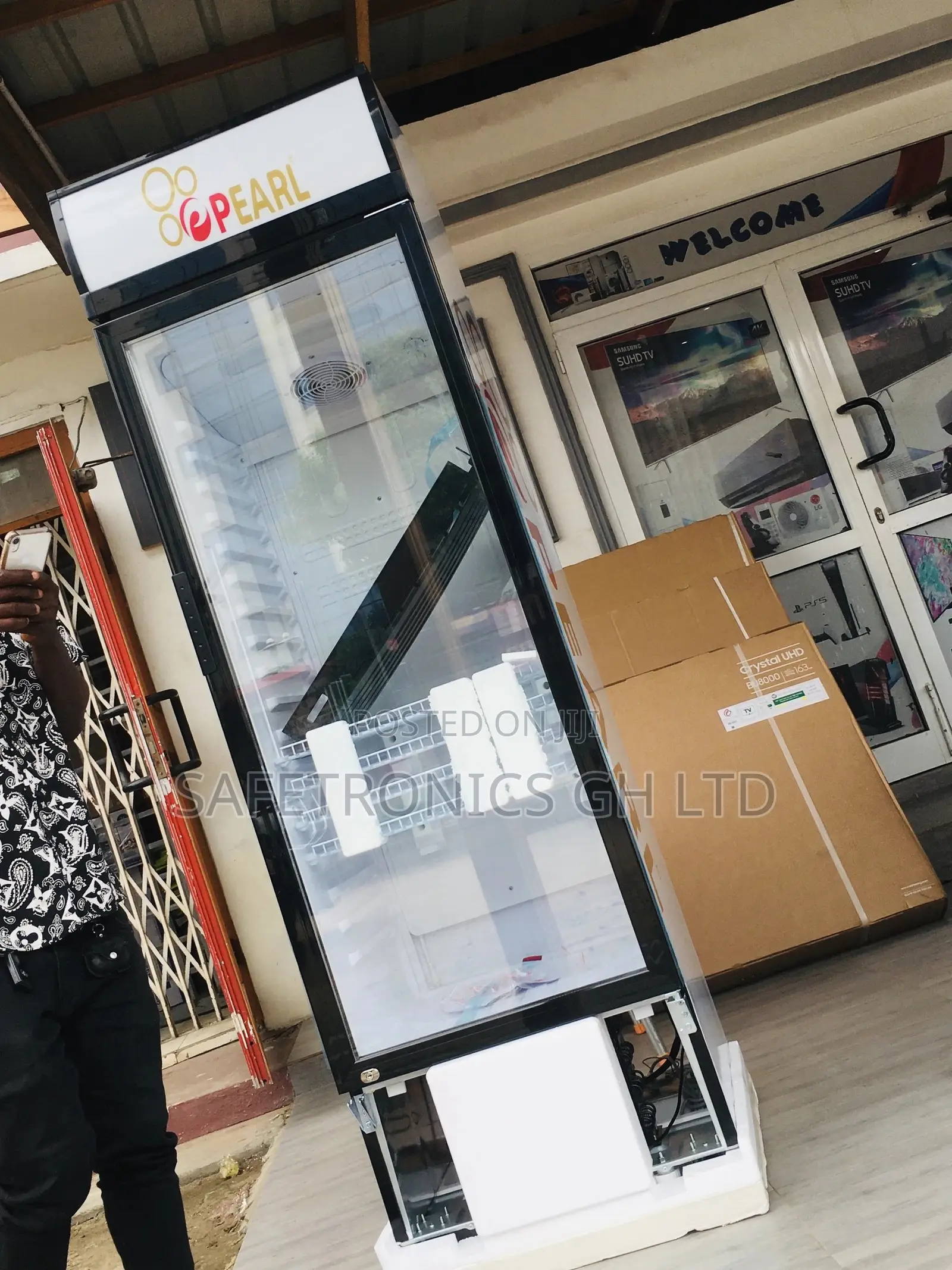 High Efficiency Pearl Display Fridge PVC-424 Singledoor 