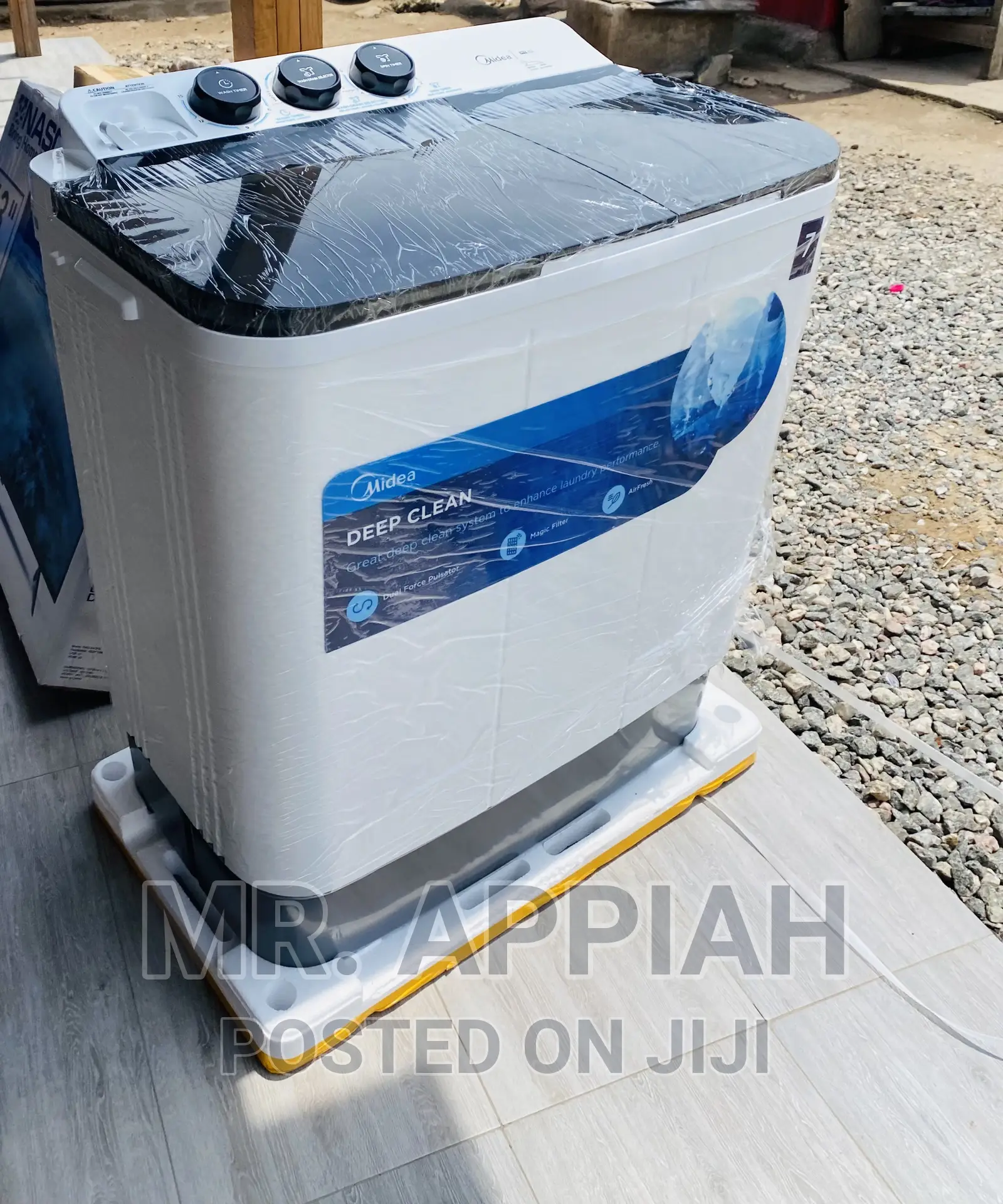 Deep Washing Midea 7kg Top Load Washing Machine + Spin Dry.