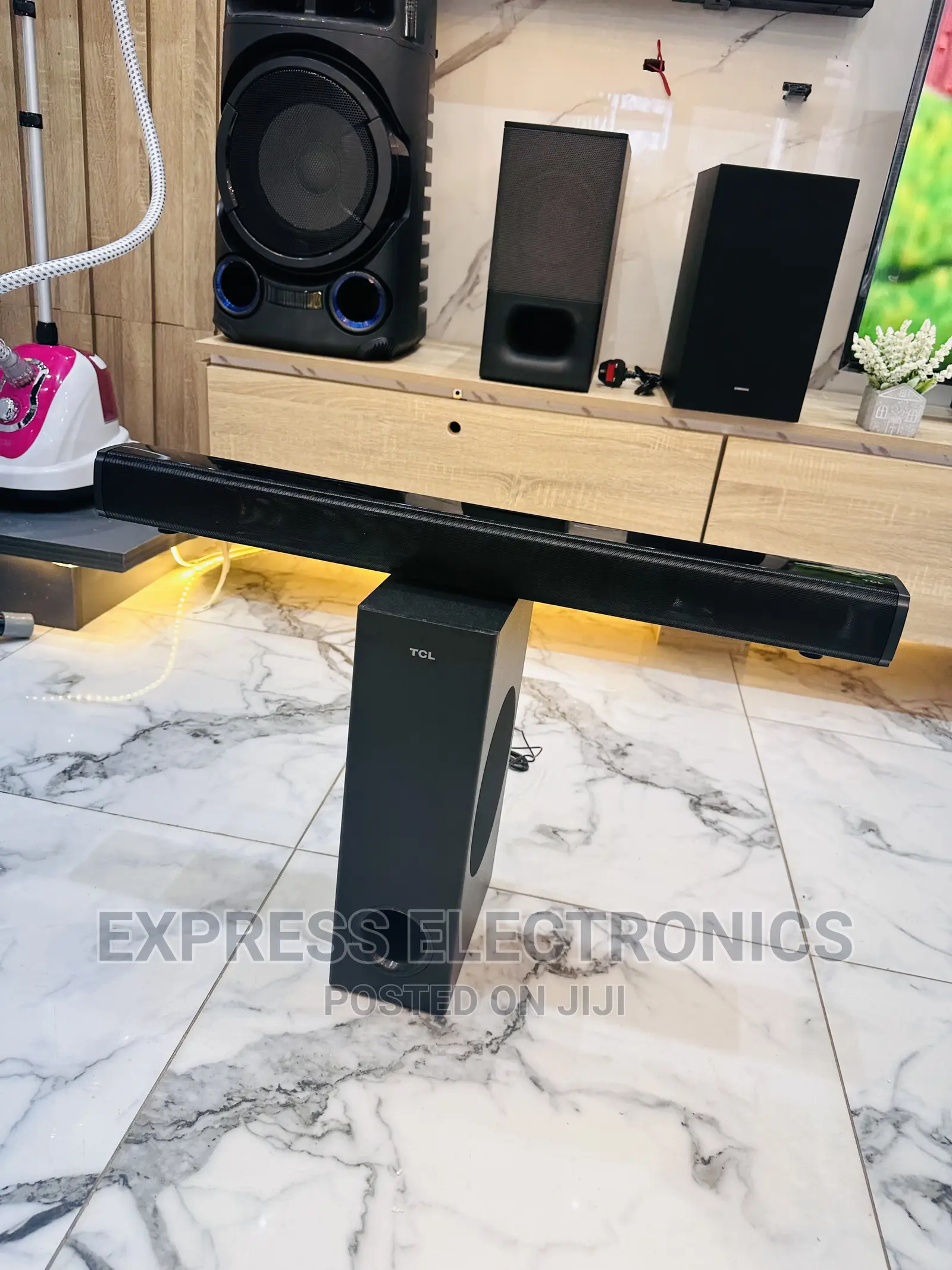 Classy Design Black S332w Soundbar With Woofer TCL