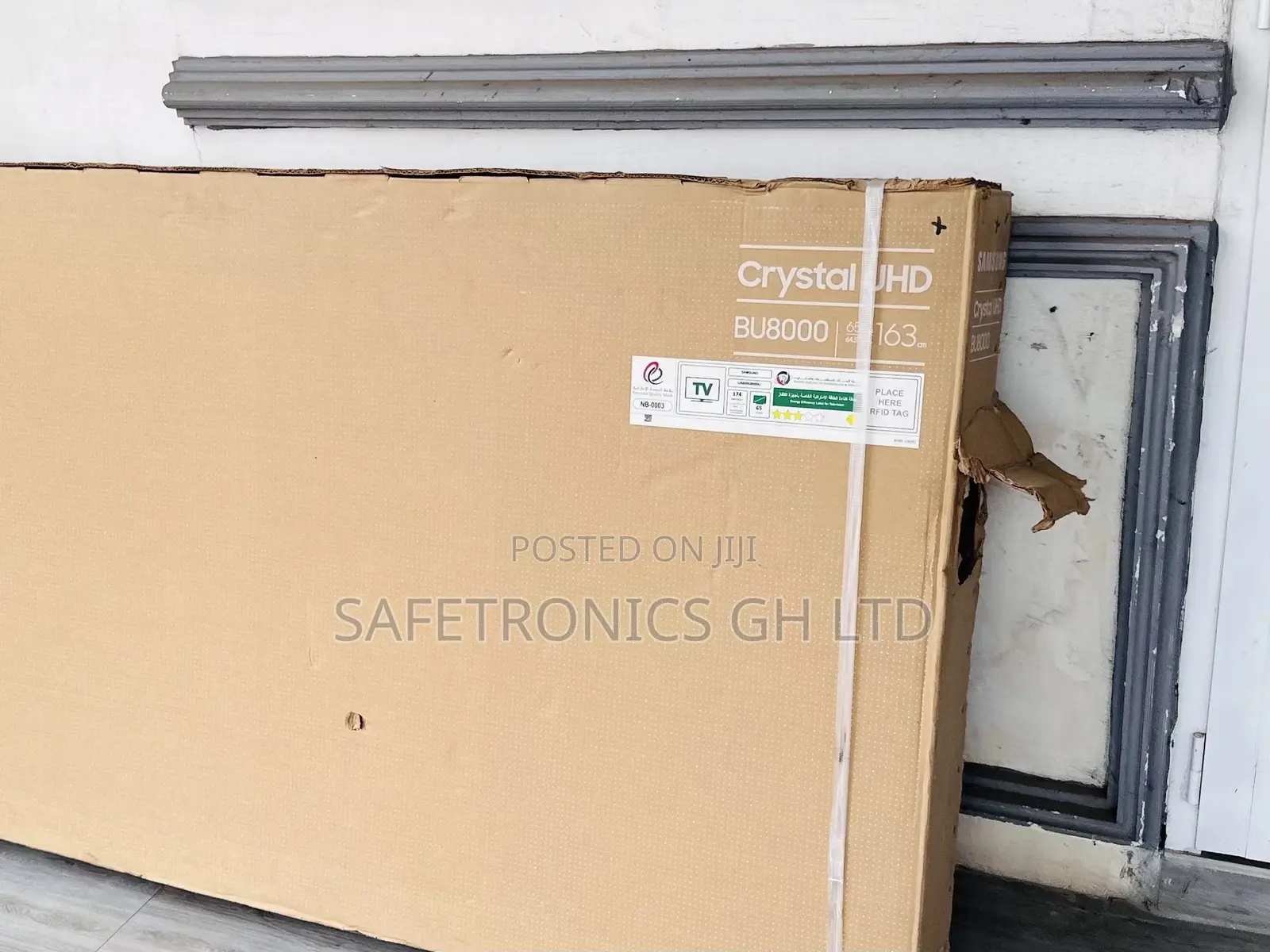 Crystal UHD LED Samsung Glossy 65 Inches BU80 Smart Tv 