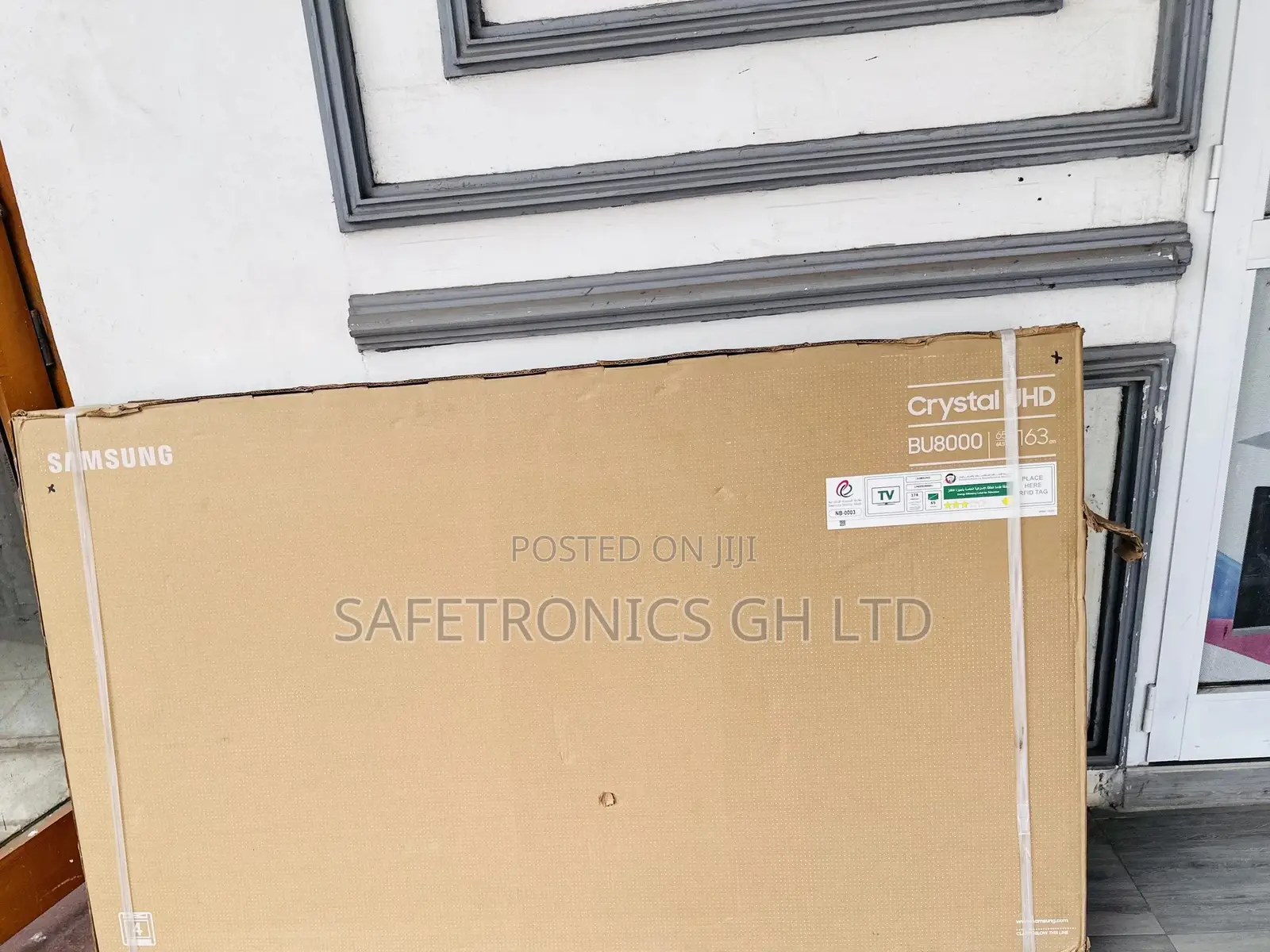 Crystal UHD LED Samsung Glossy 65 Inches BU80 Smart Tv 