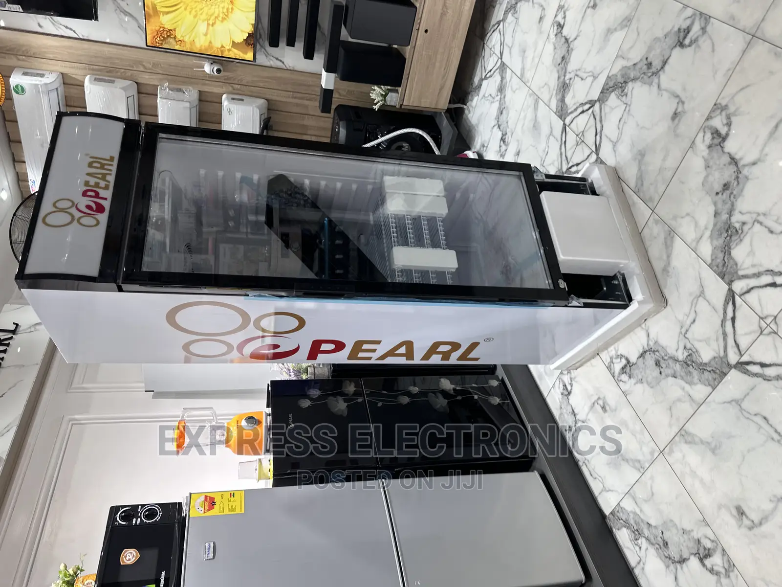 Boost Sale on Pearl Display Fridge Single Door PVC 424-2b.