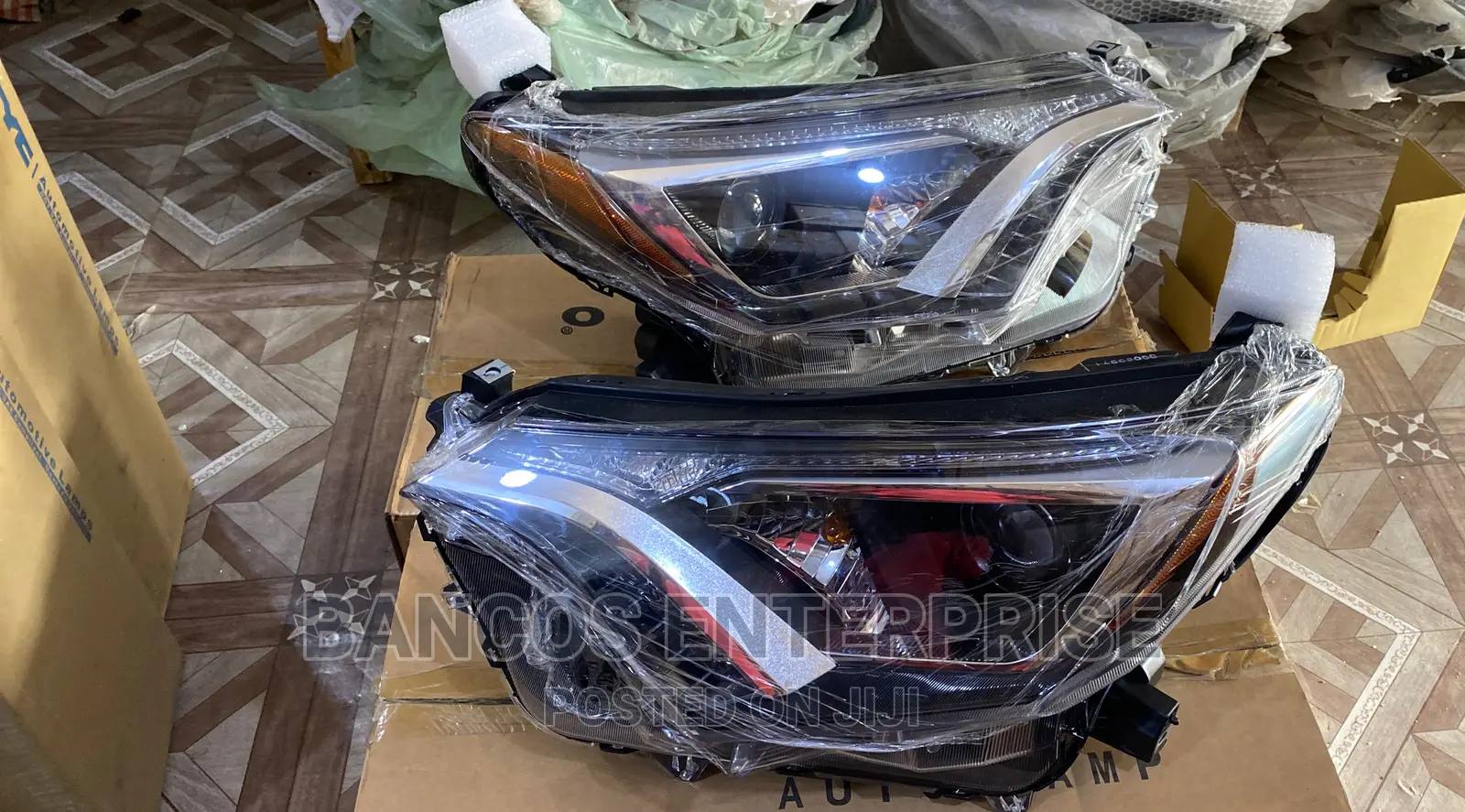 Toyota Rav4 2016-2017 Headlights Pair