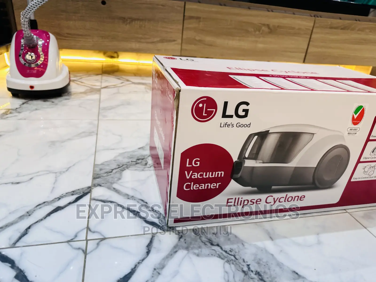Premium Design Red Vaccum Cleaner LG