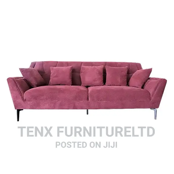 Sofa 7 Seater With Black Metal Legs