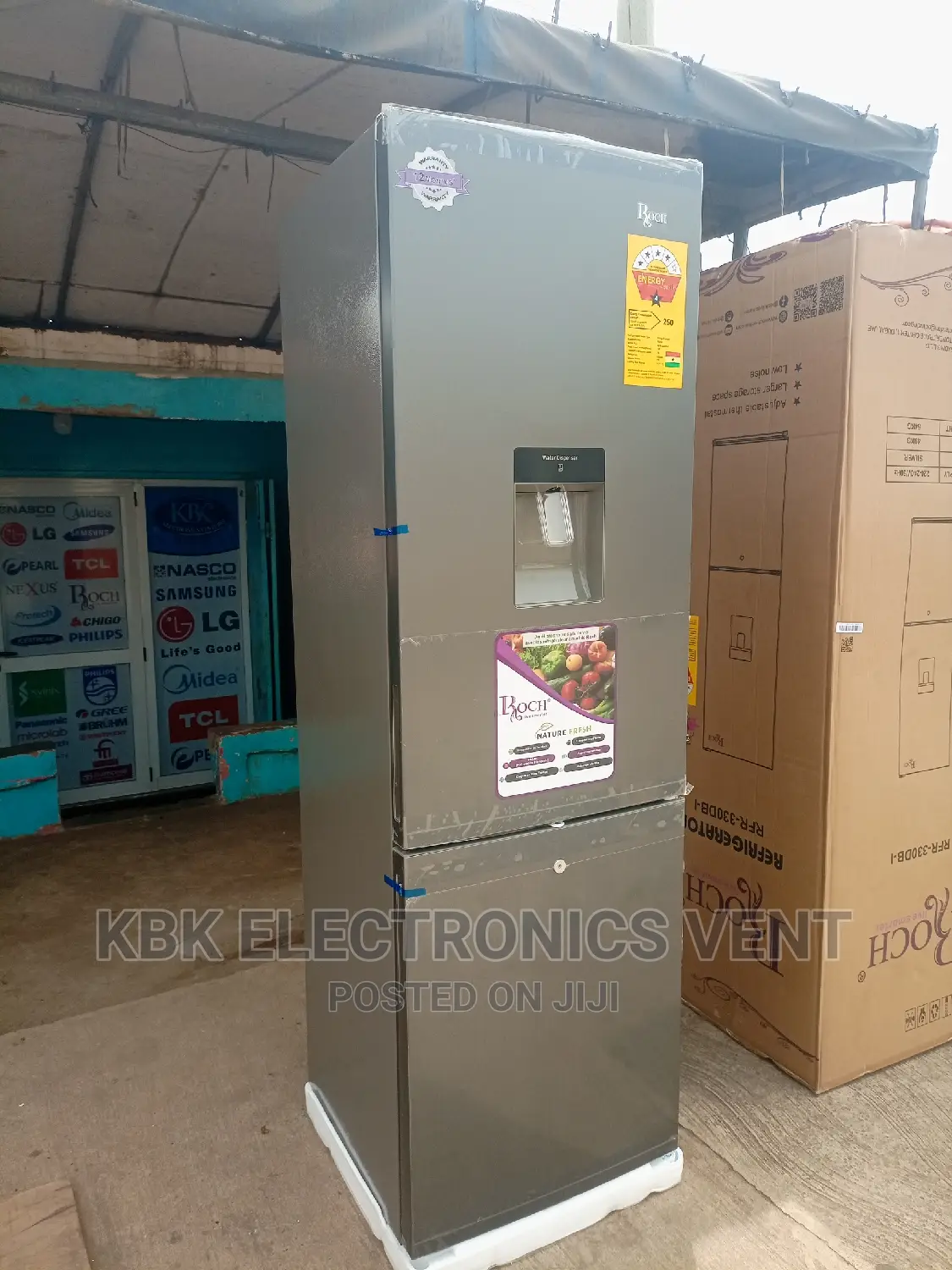 Roch Rfr330(262ltr) Fridge Water Dispenser