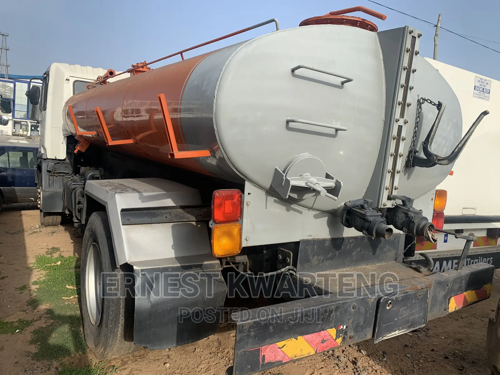 Toilet Tanker
