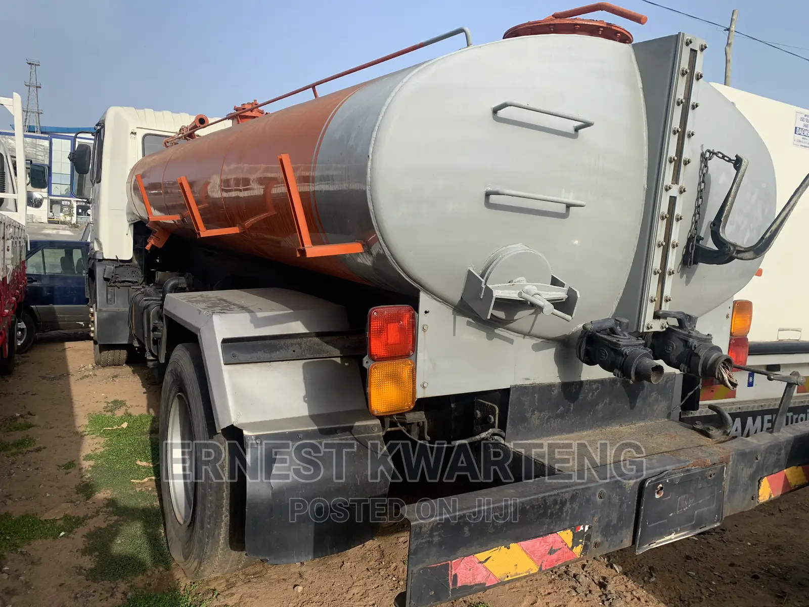 Toilet Tanker