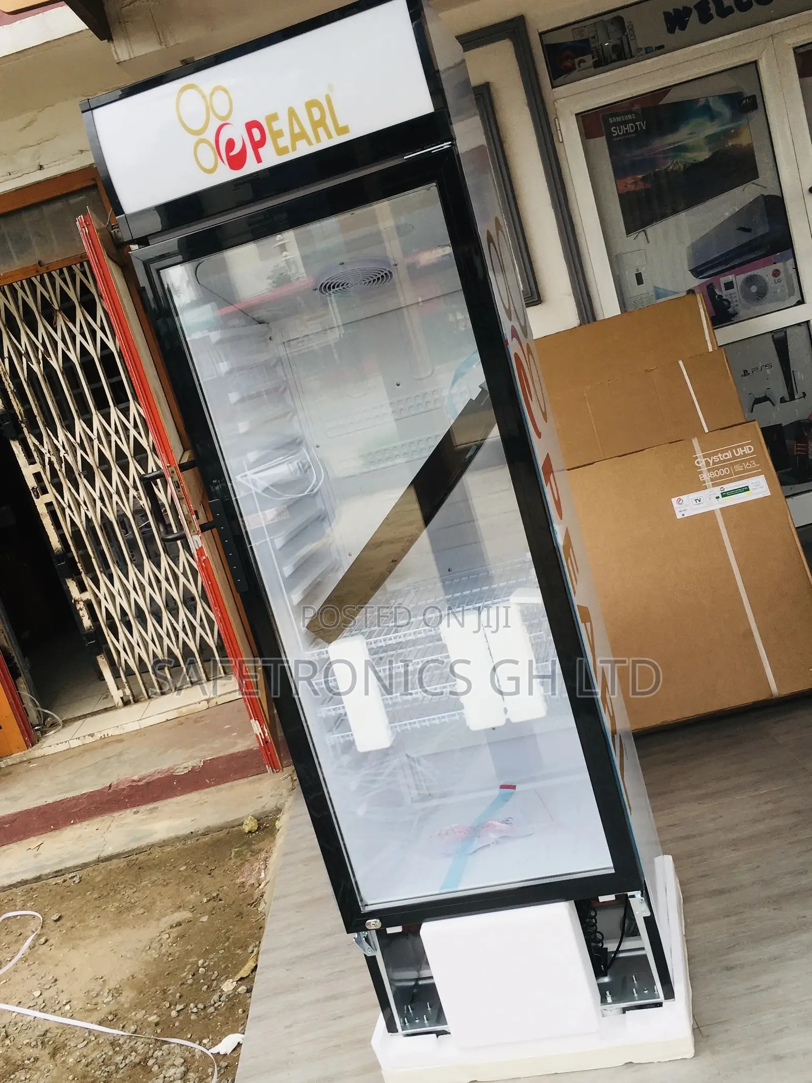 Display Boxed Glass Singledoor Pearl PVC-424-2B Fridge 