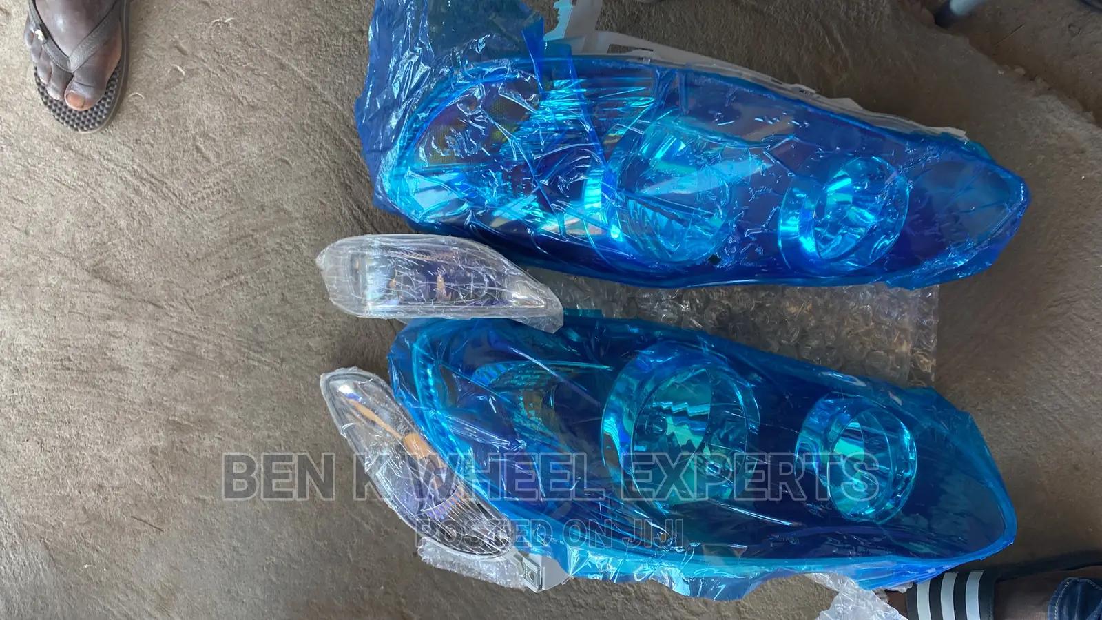 Toyota Corolla 06 Headlight