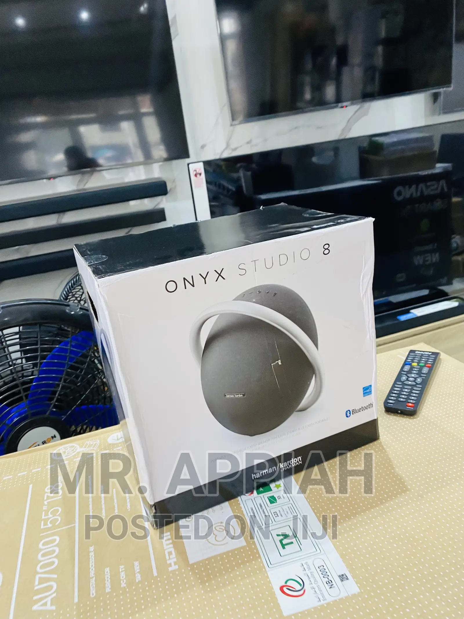 Fine Harman Kardon Onyx 8 Bluetooth Speaker(Black).