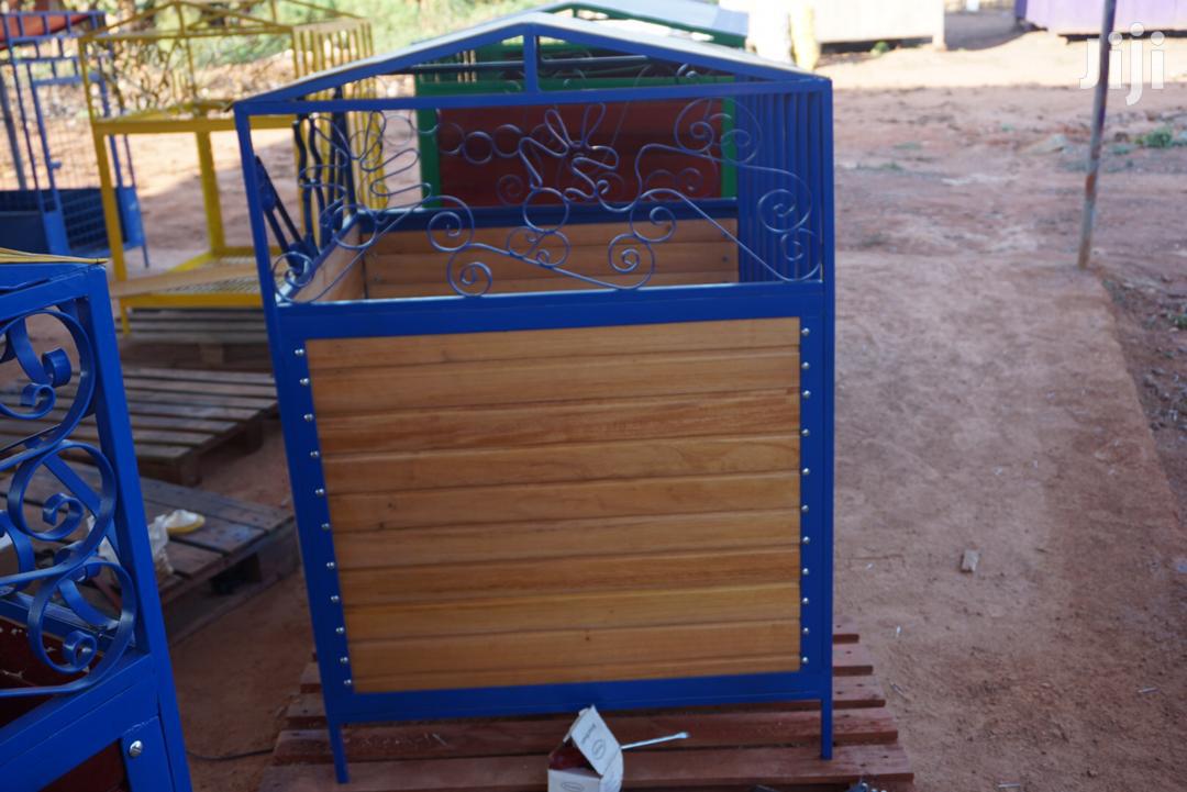 Heavy Duty Pet Cages-blended With Quality Wood